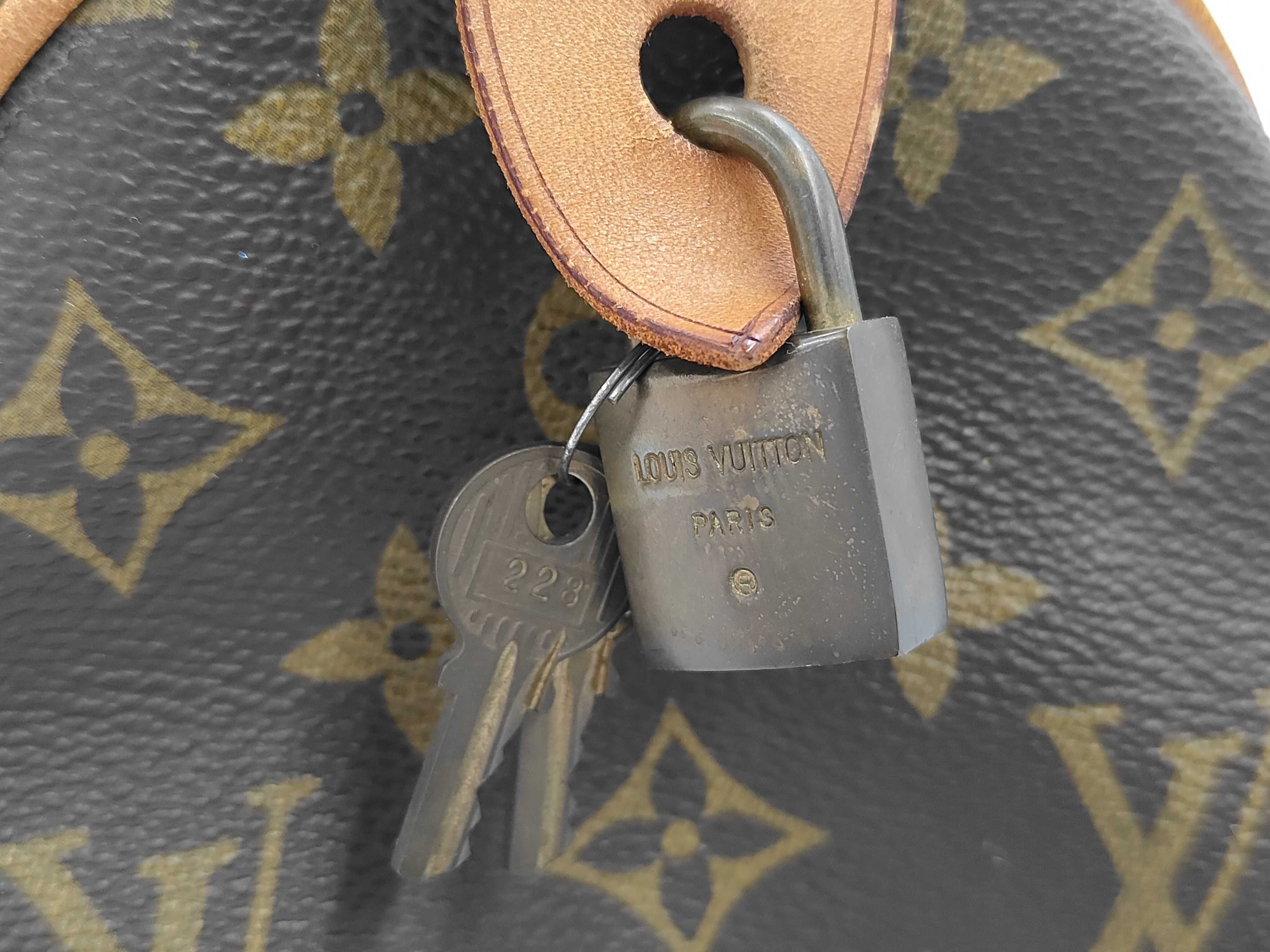 LV M41524 Monogram Speedy 35 Handbag — view 10