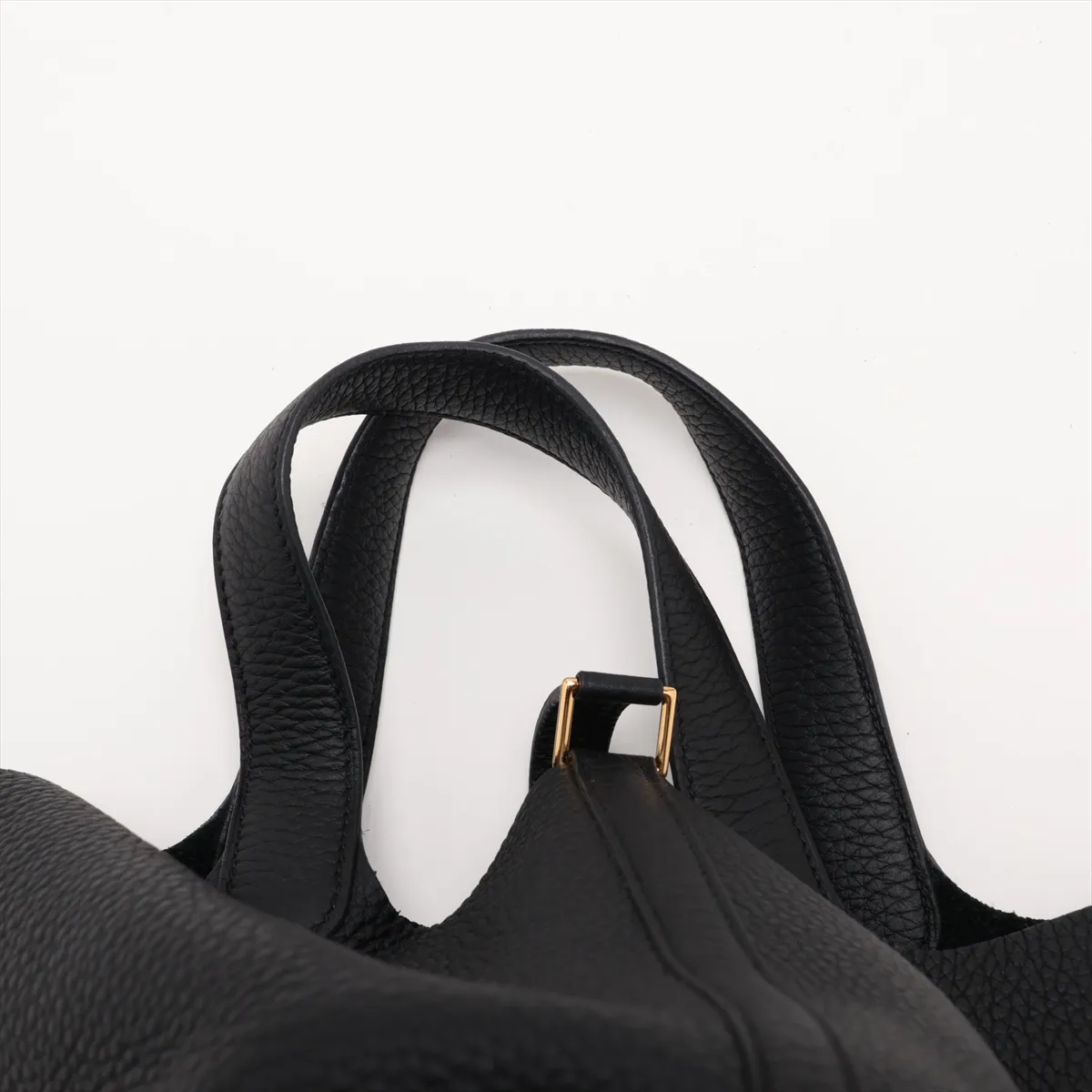 Picotin Lock 18 PM, Taurillon Clemence leather, black, gold hardware, W: 2024 — view 6