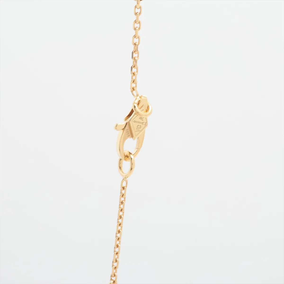 Frivole Mini Diamond Necklace, 750 (Yellow Gold), 3.2g, JP931865 VCARP0J100 — view 3