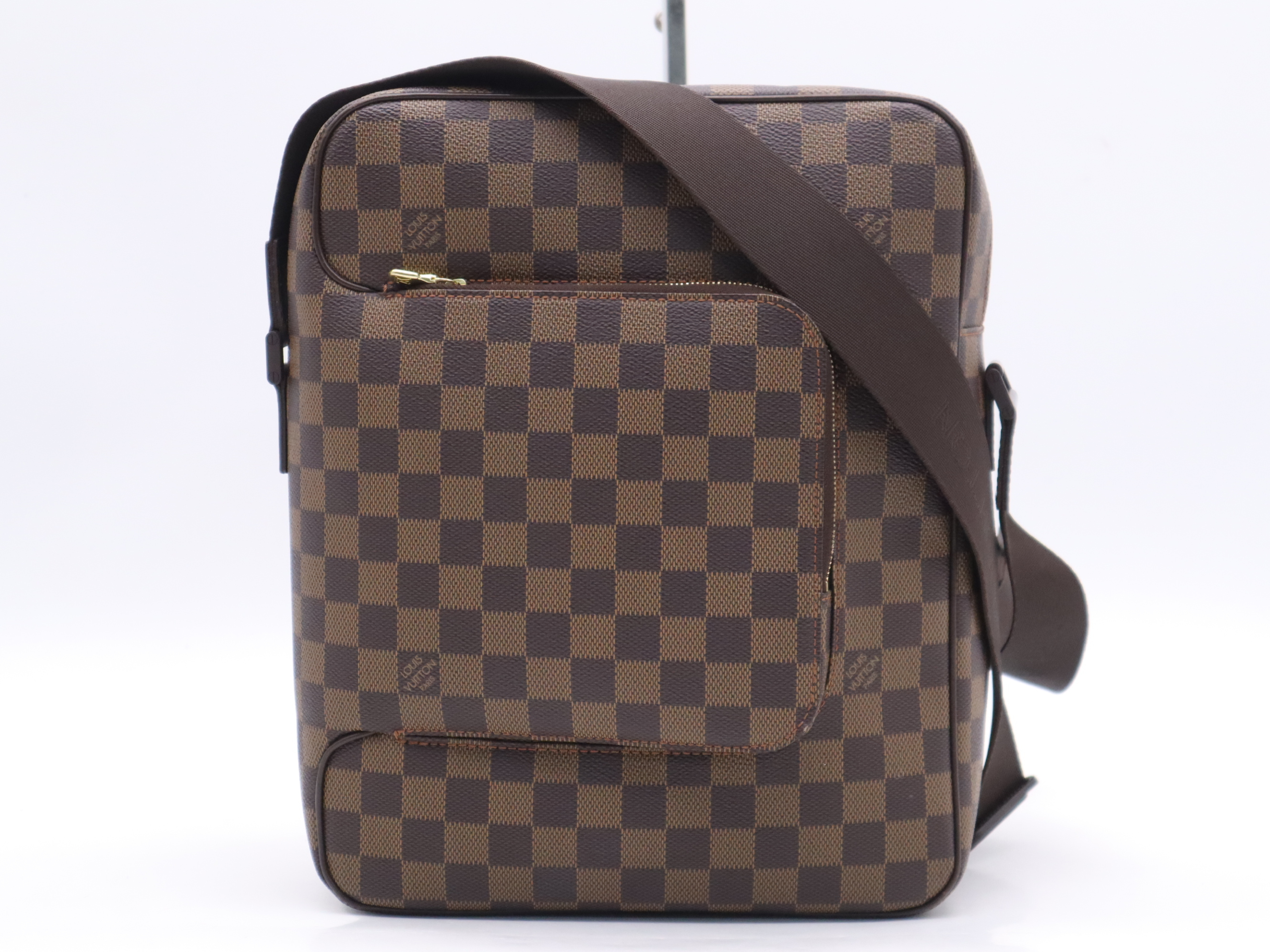 N41441 Damier Olaf MM Shoulder Bag