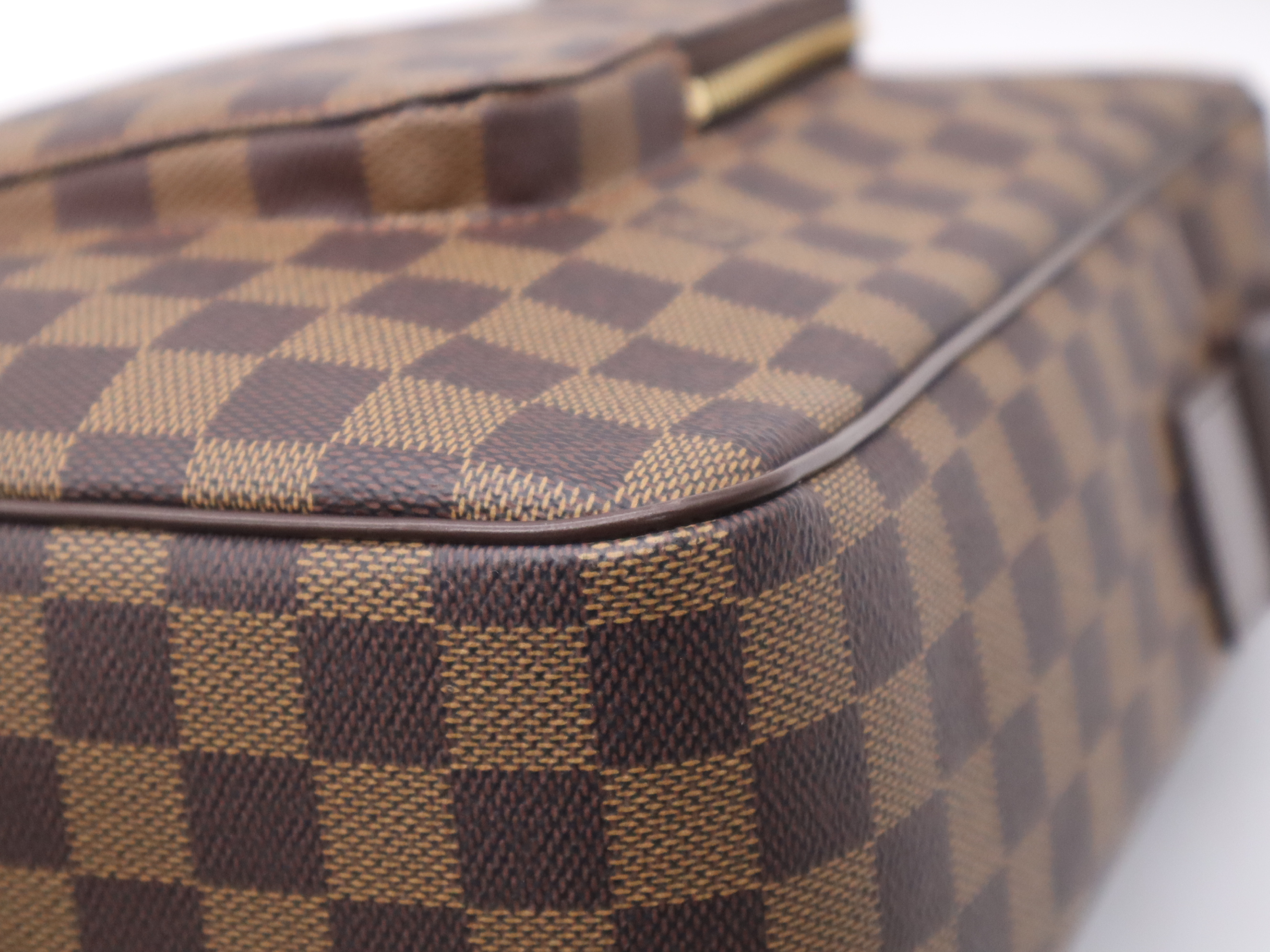 N41441 Damier Olaf MM Shoulder Bag — view 9