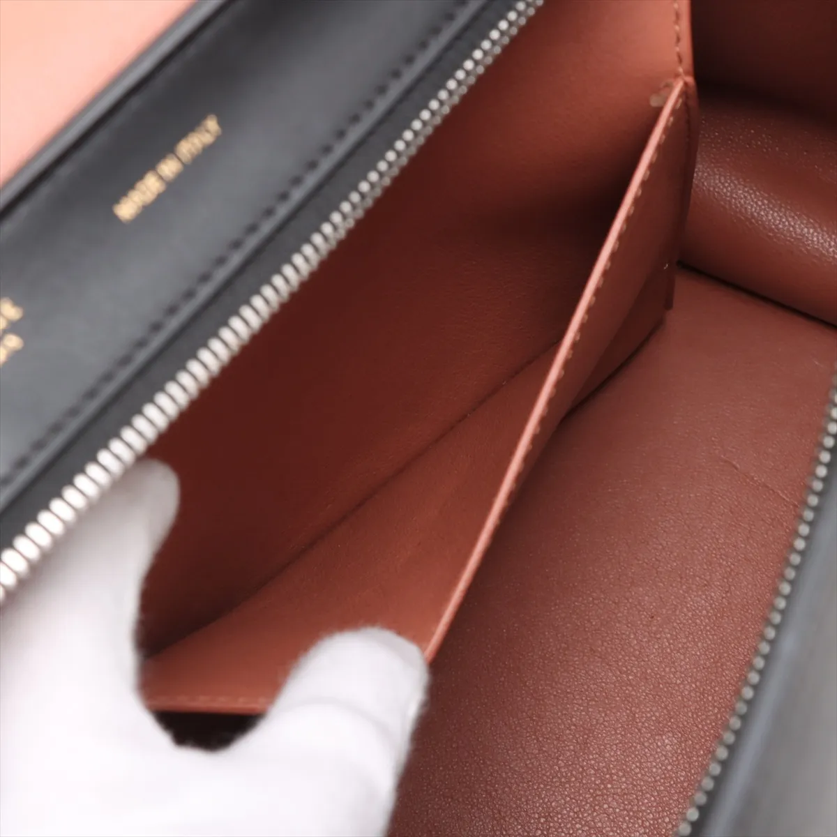 Trapeze Leather x Suede 2WAY Handbag Multicolor — view 9