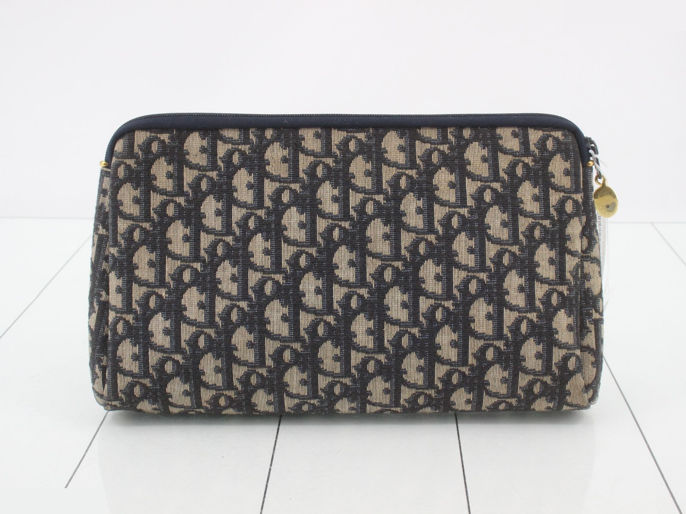 Second bag — view 2