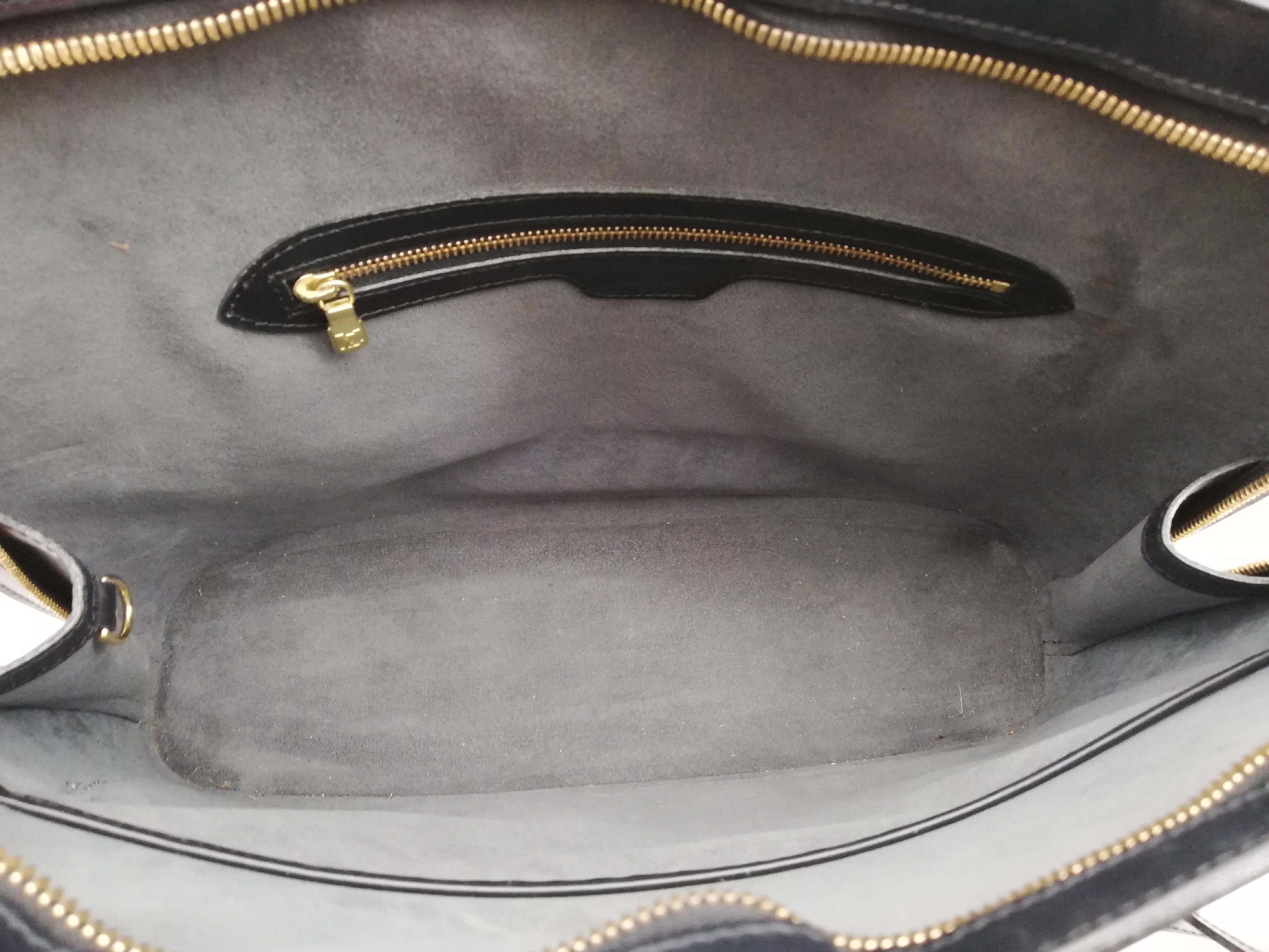 Epi Lussac M52282 Noir Shoulder Bag — view 14