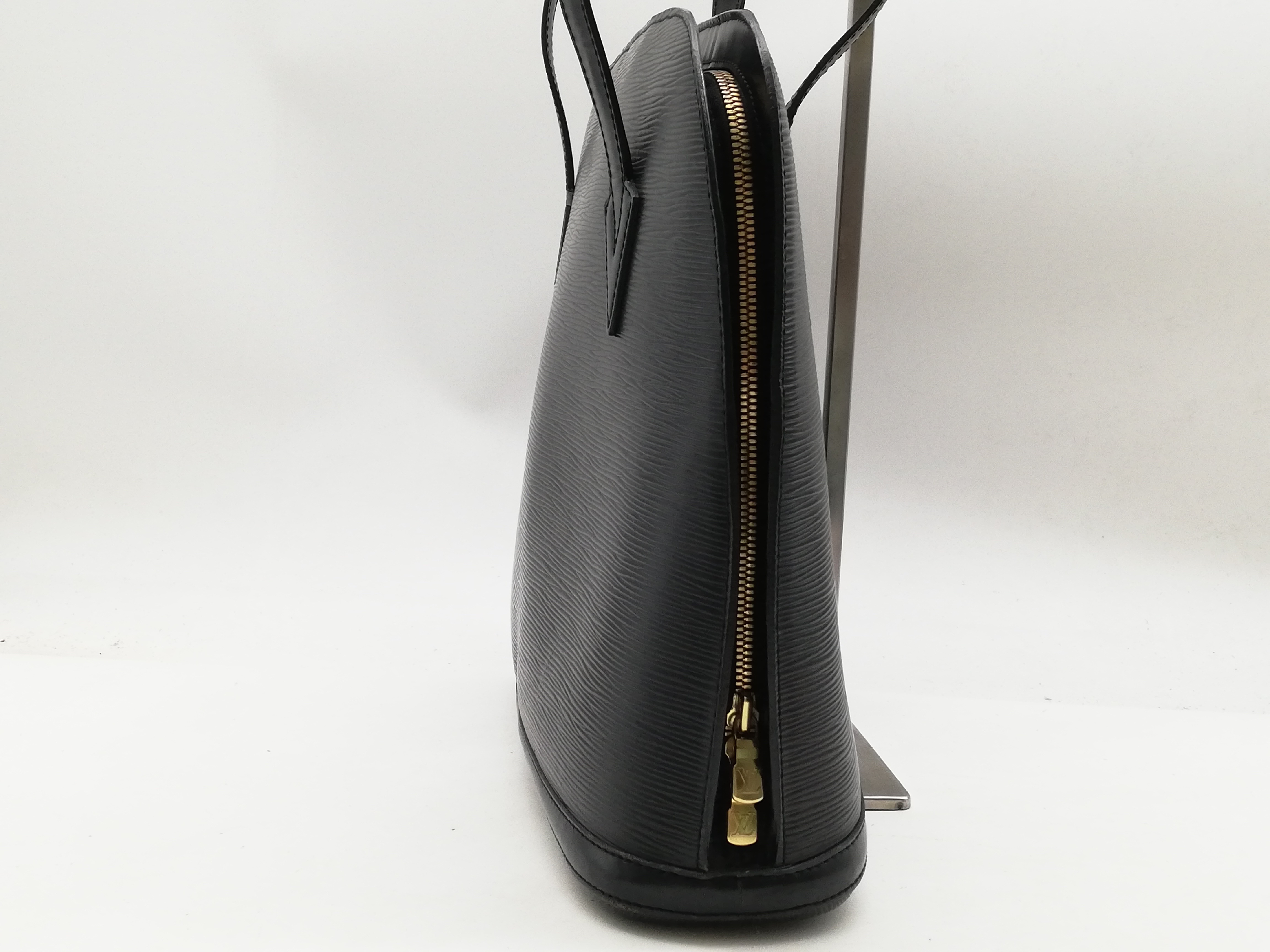 Epi Lussac M52282 Noir Shoulder Bag — view 3