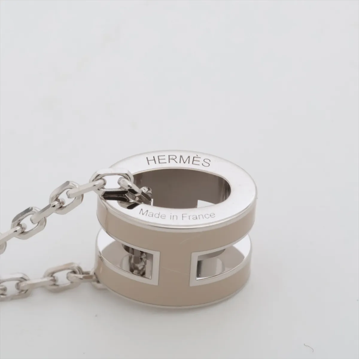 Mini Pop H GD1215 Necklace, GP Silver x Marron Glacé. Shows — view 4