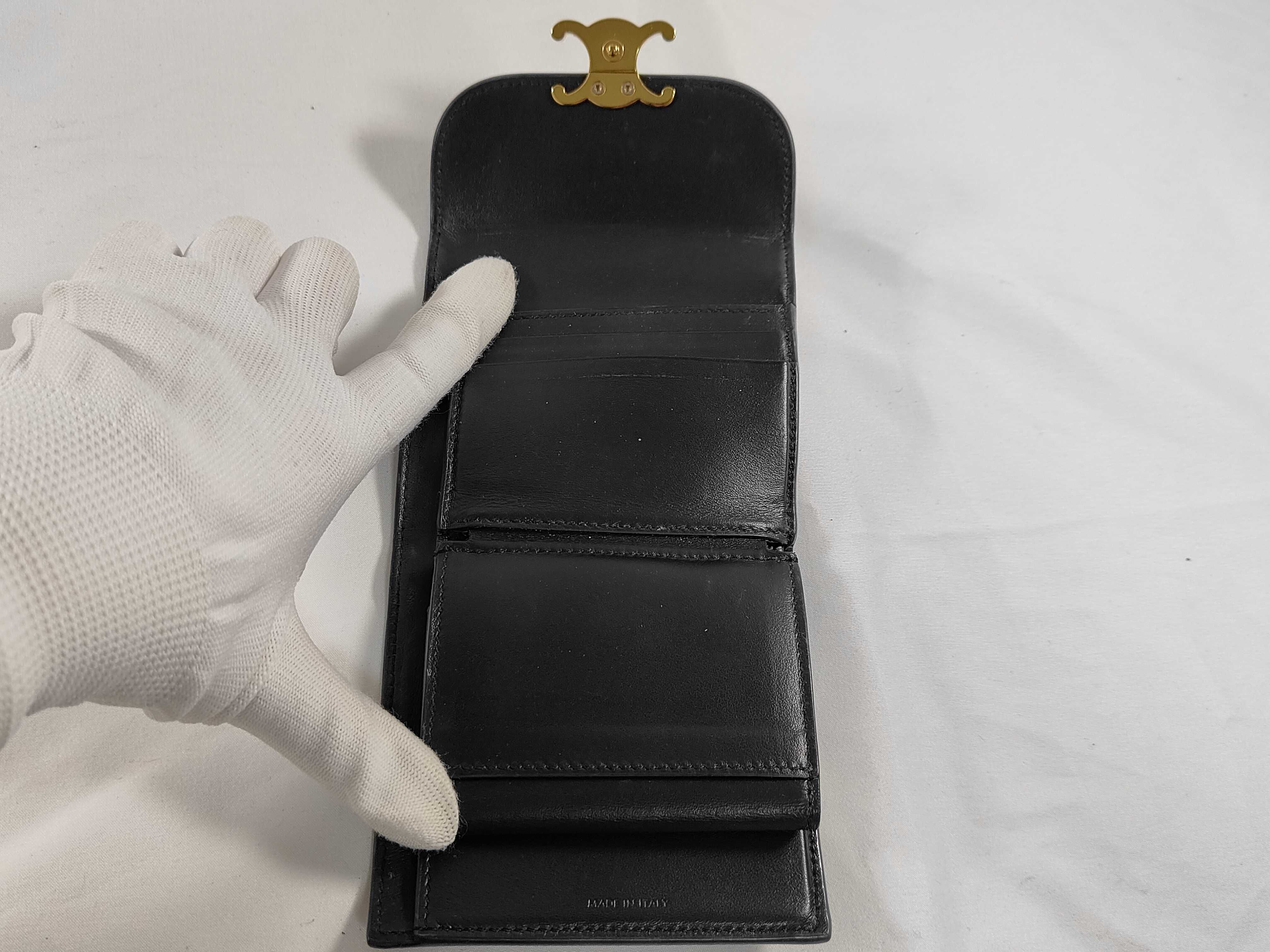 Triomphe Compact Wallet, Black — view 8