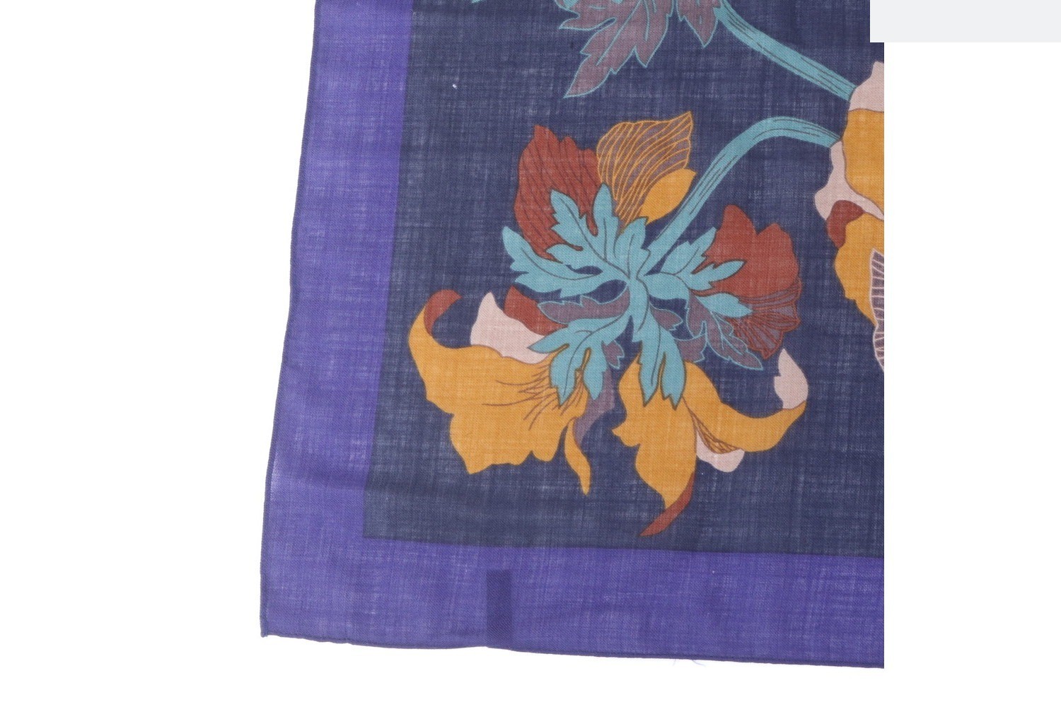 Scarf with tags — view 4