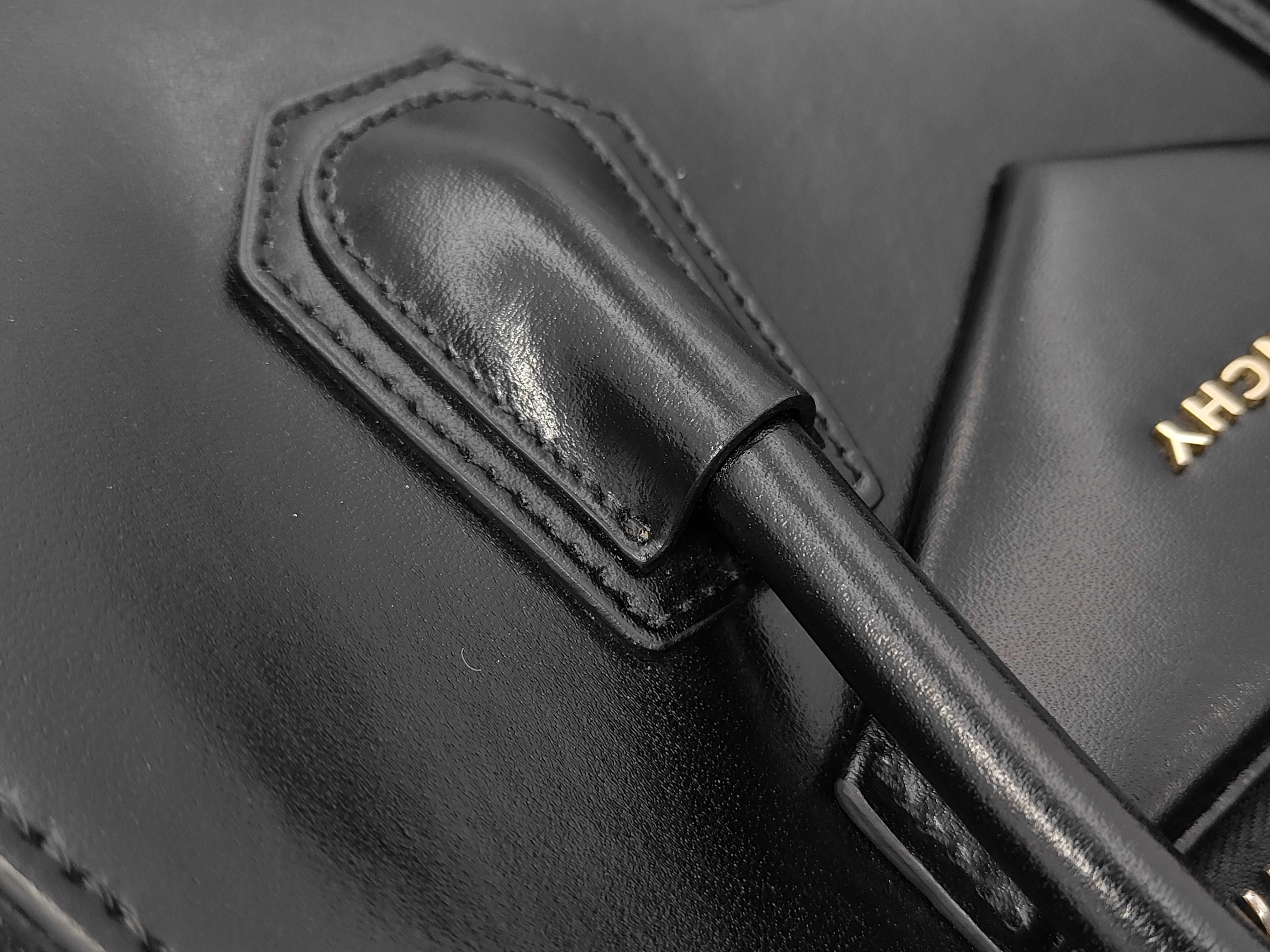 Antigona Small Bag in Box Calfskin Handbag — view 7