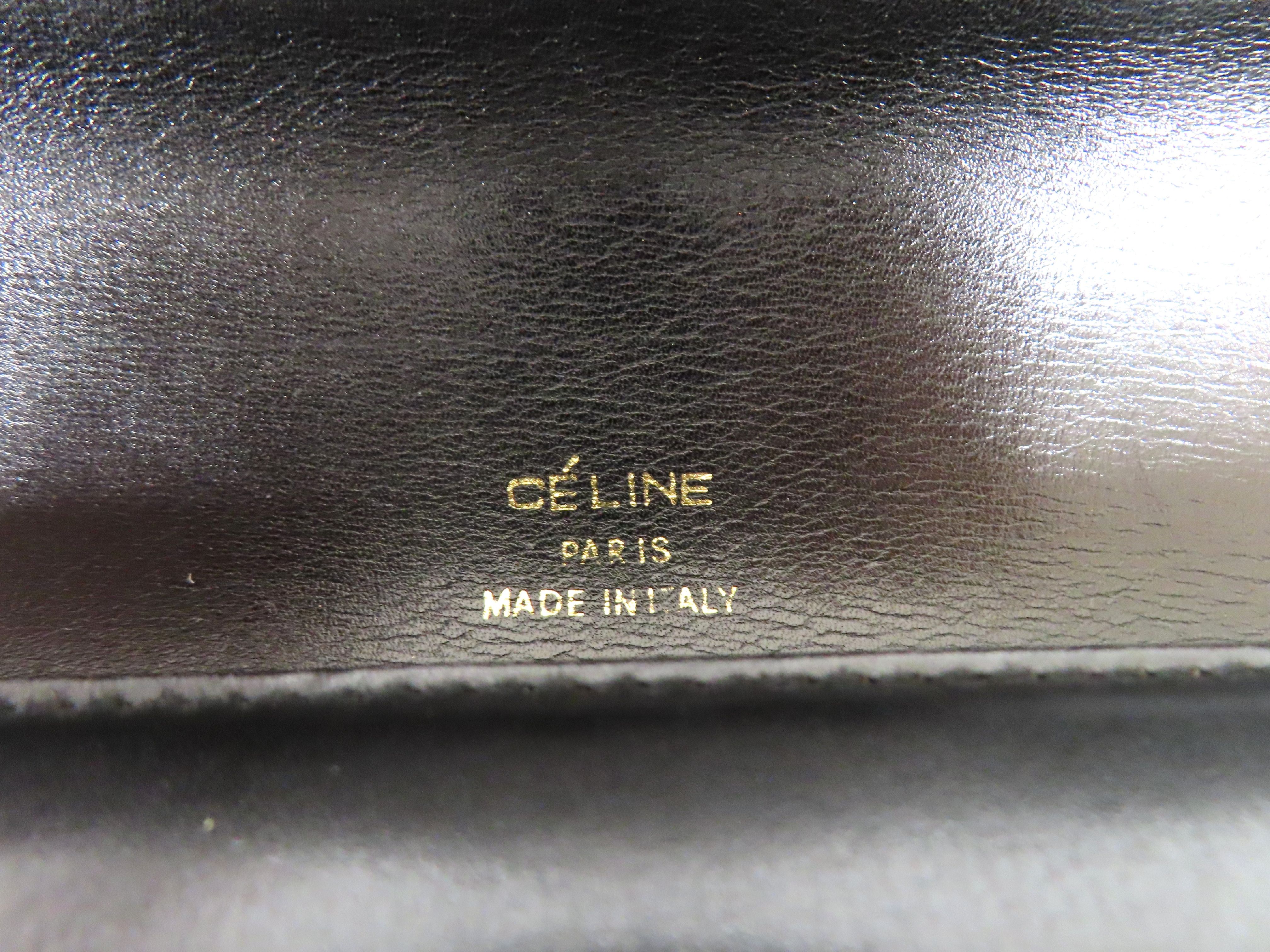 Carriage Hardware Leather Handbag — view 11