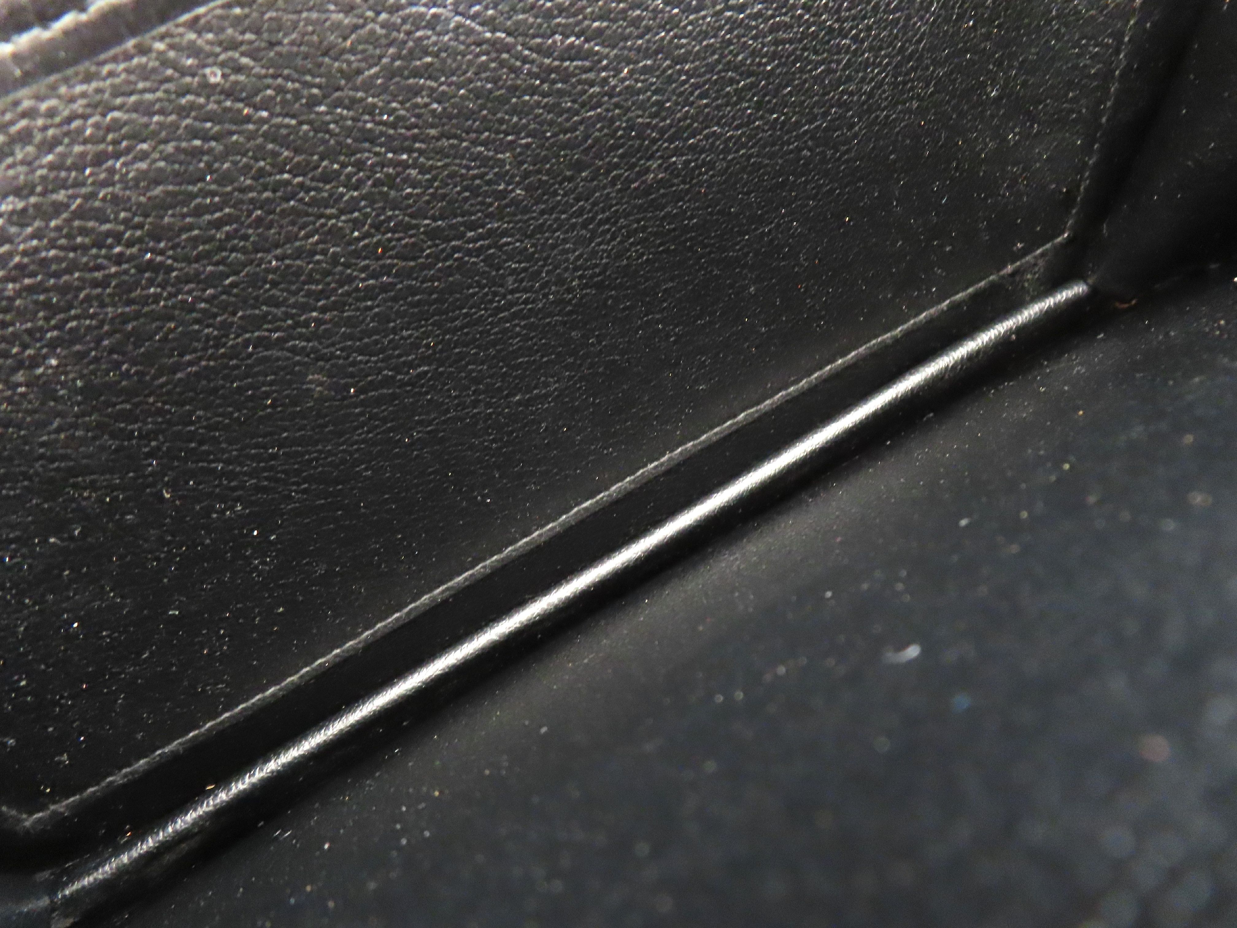 Carriage Hardware Leather Handbag — view 13