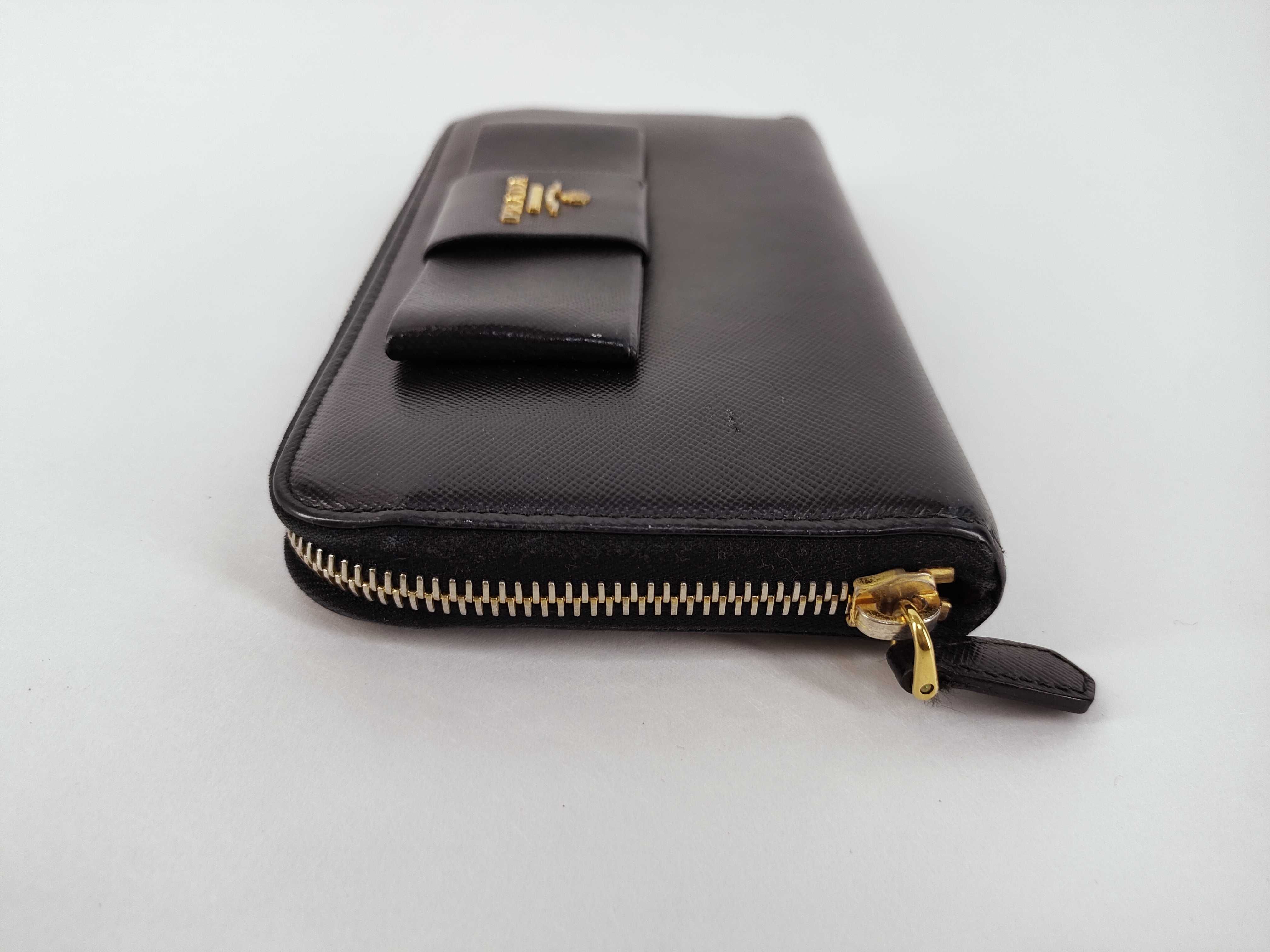 Ribbon-detailed Bi-fold Long Wallet, Saffiano Leather, 1M1132 — view 6