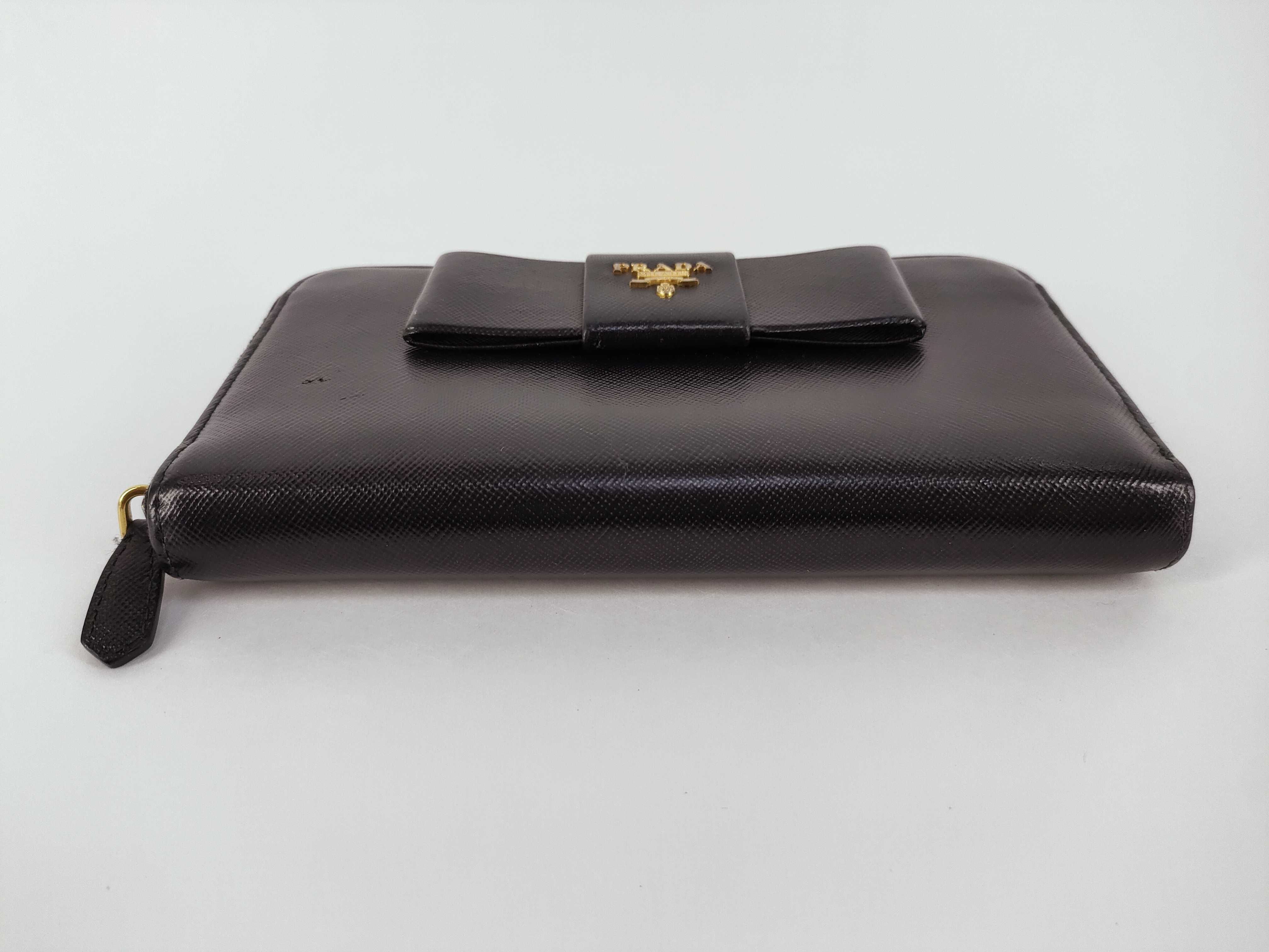 Ribbon-detailed Bi-fold Long Wallet, Saffiano Leather, 1M1132 — view 7