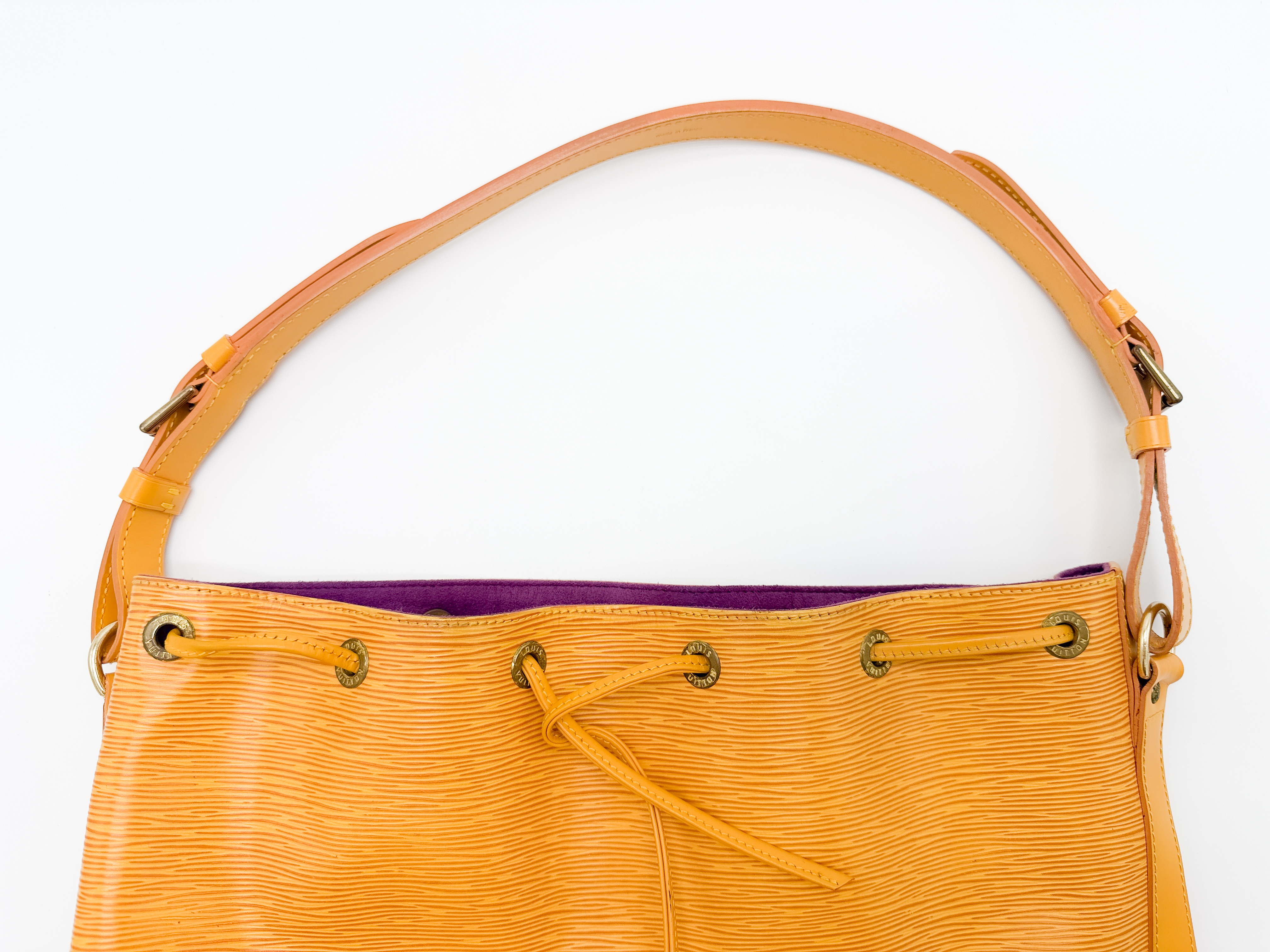 Epi M44009 Noe Tassili Yellow Shoulder Bag — view 9