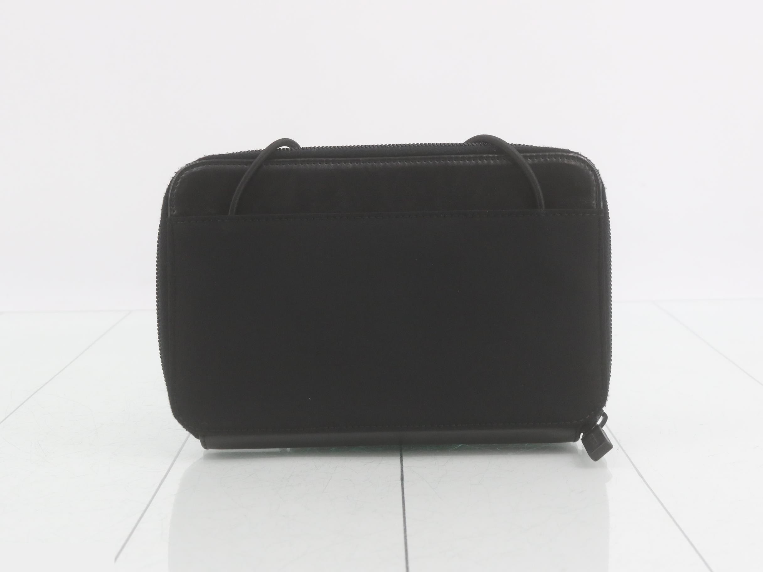 Archive Wallet Shoulder — view 2