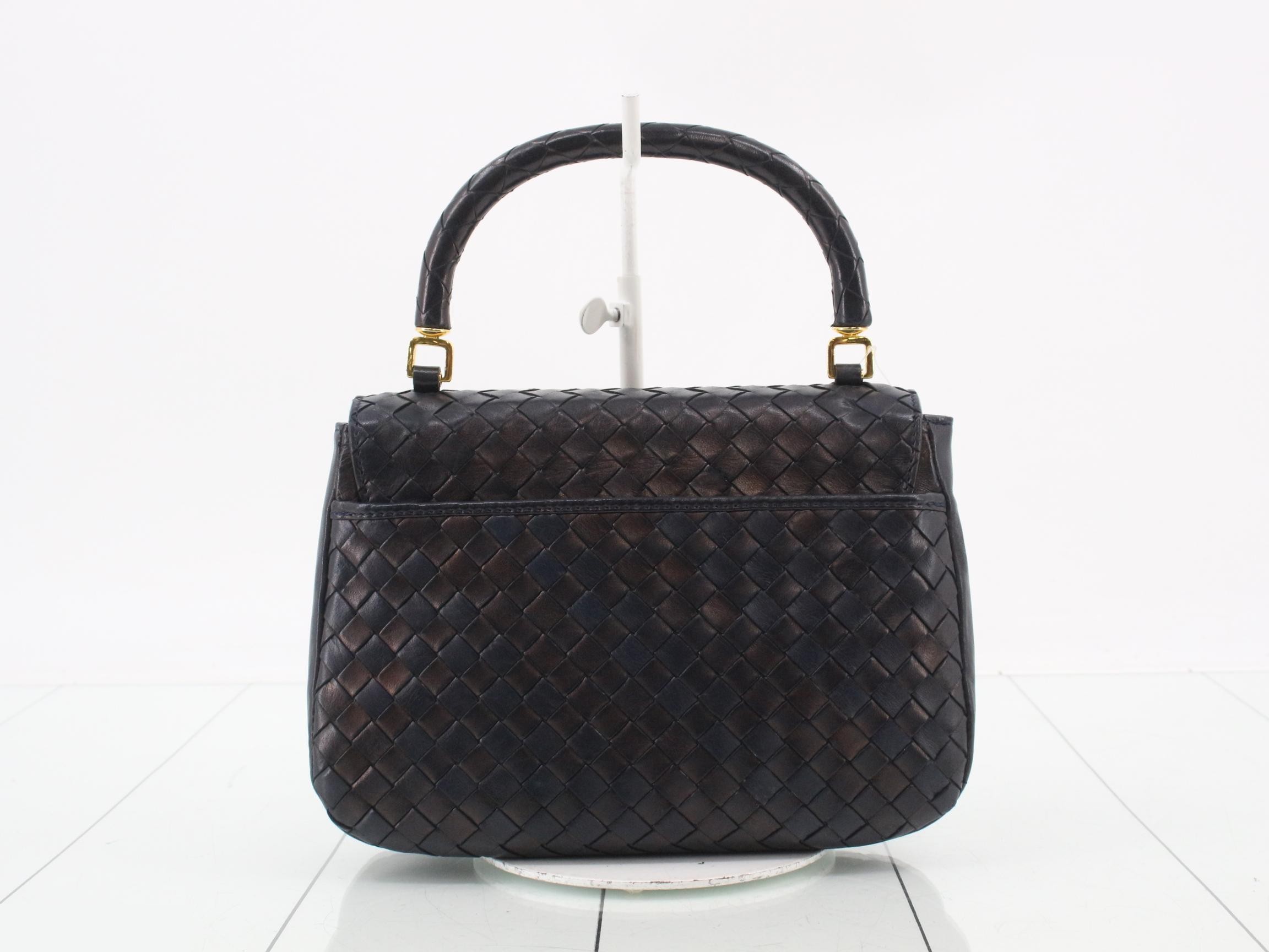 Intrecciato (bag) / Handbag — view 2