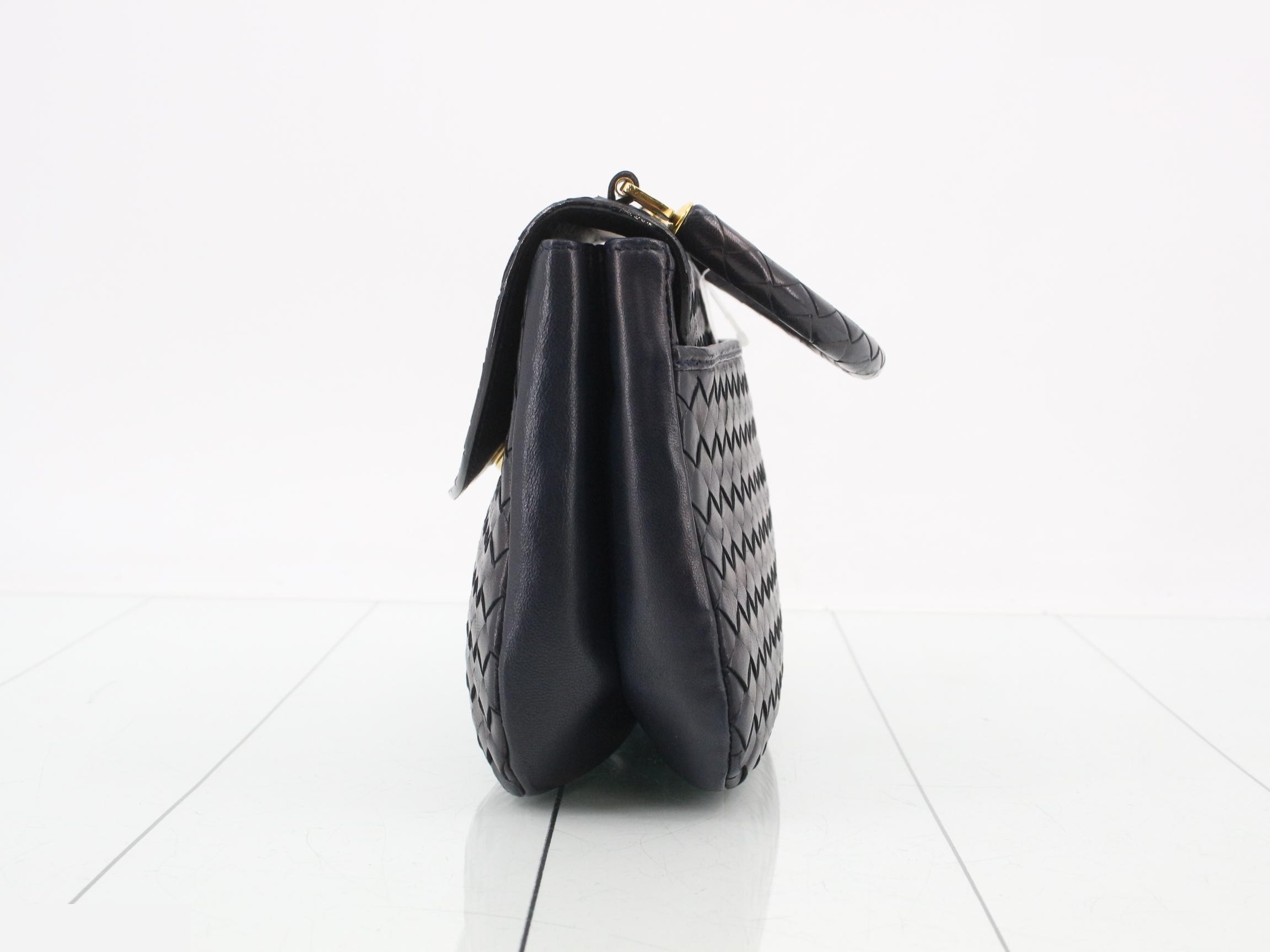 Intrecciato (bag) / Handbag — view 3