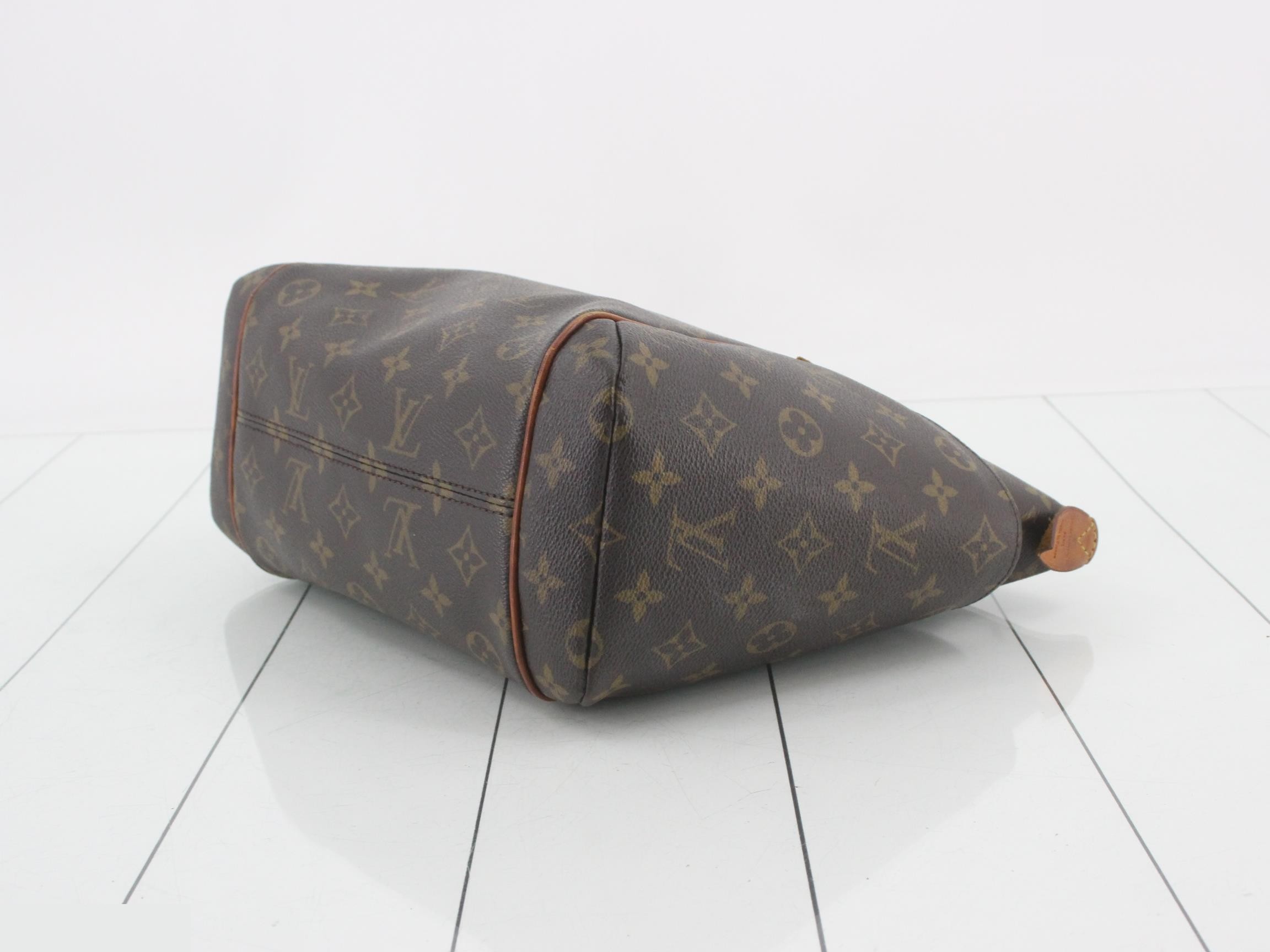 Monogram Totally PM (older model) tote bag — view 6