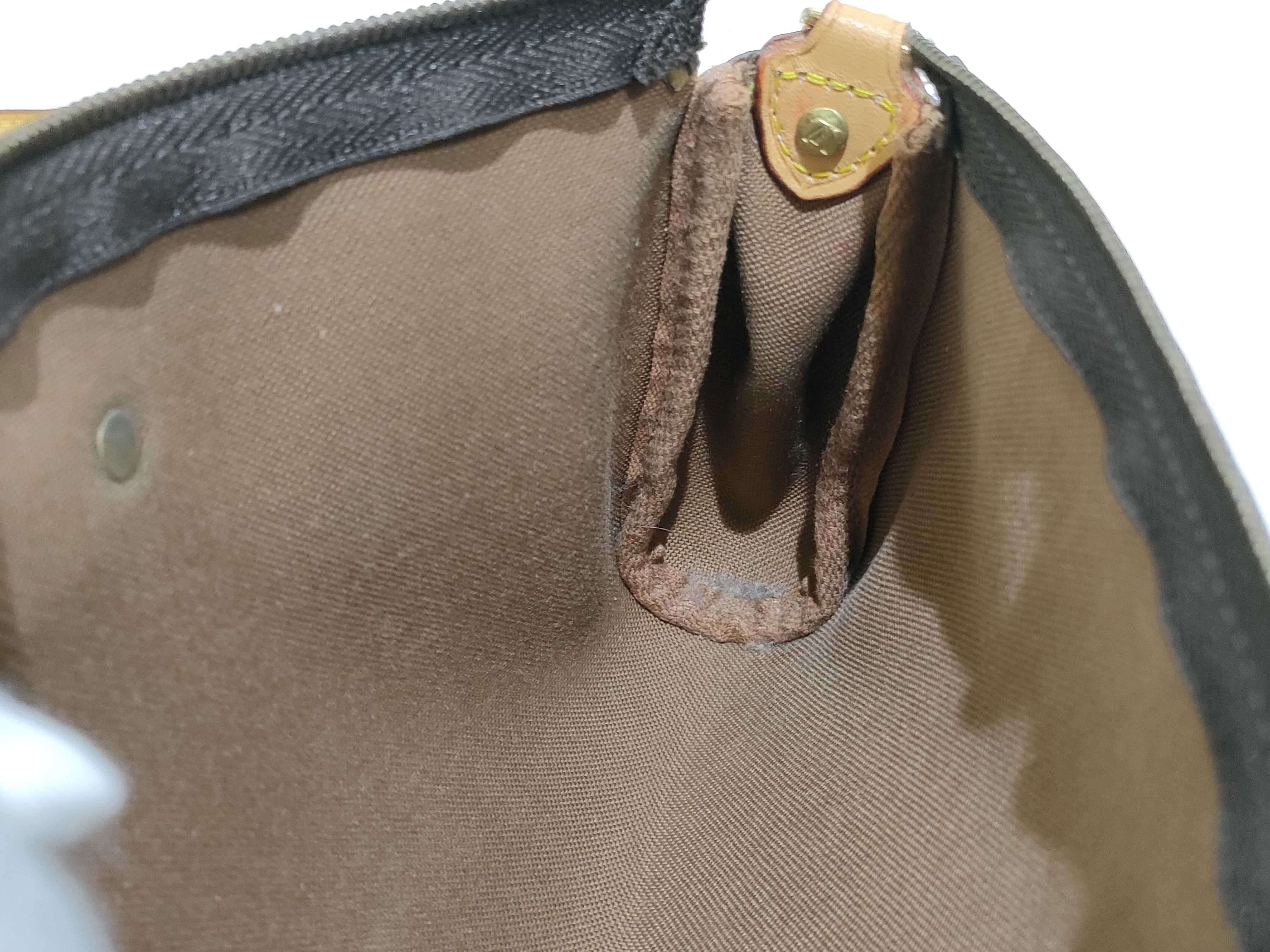 M95567 Shoulder Bag — view 10