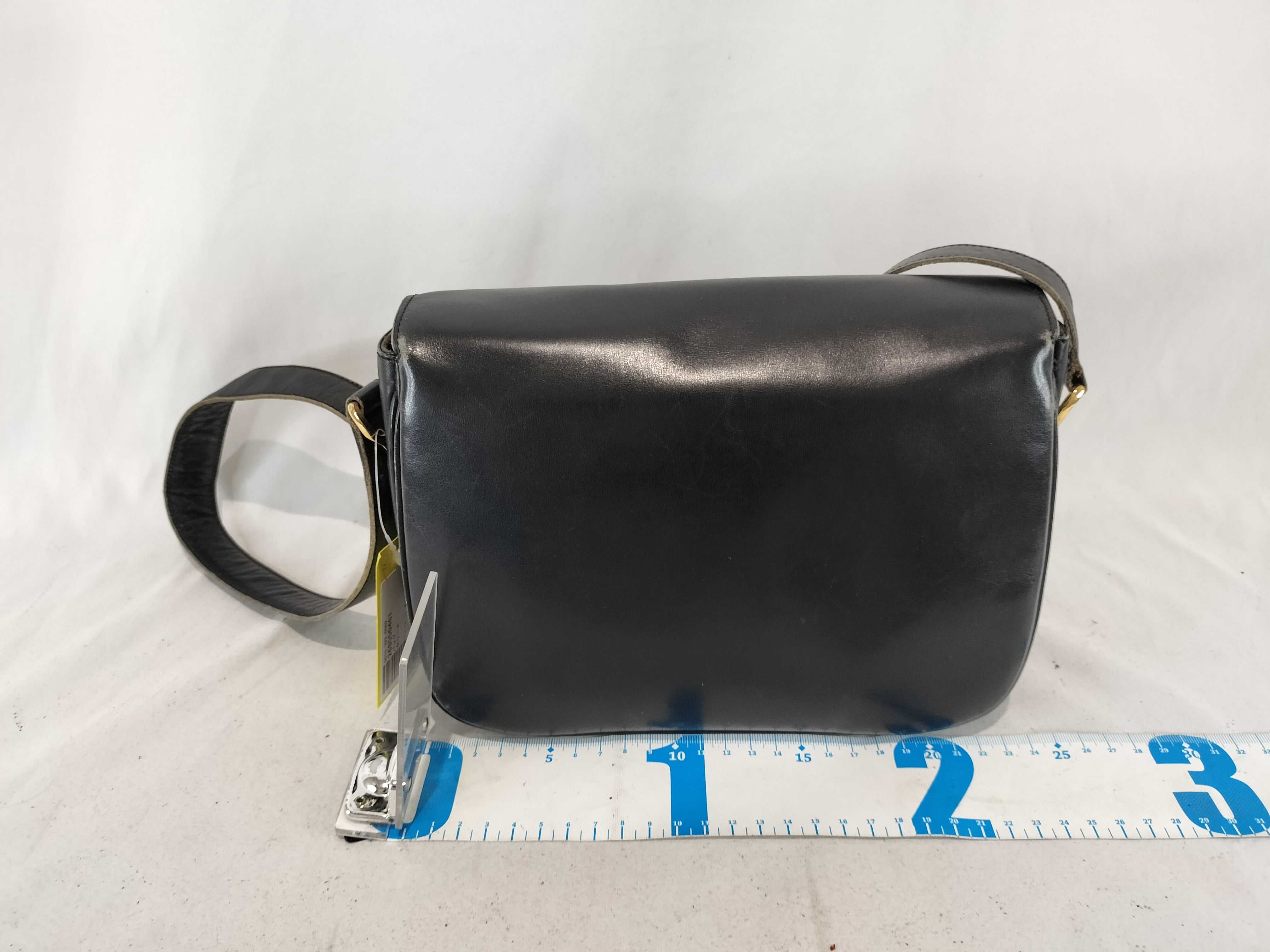 Vintage Carriage Hardware Leather Shoulder Bag — view 3