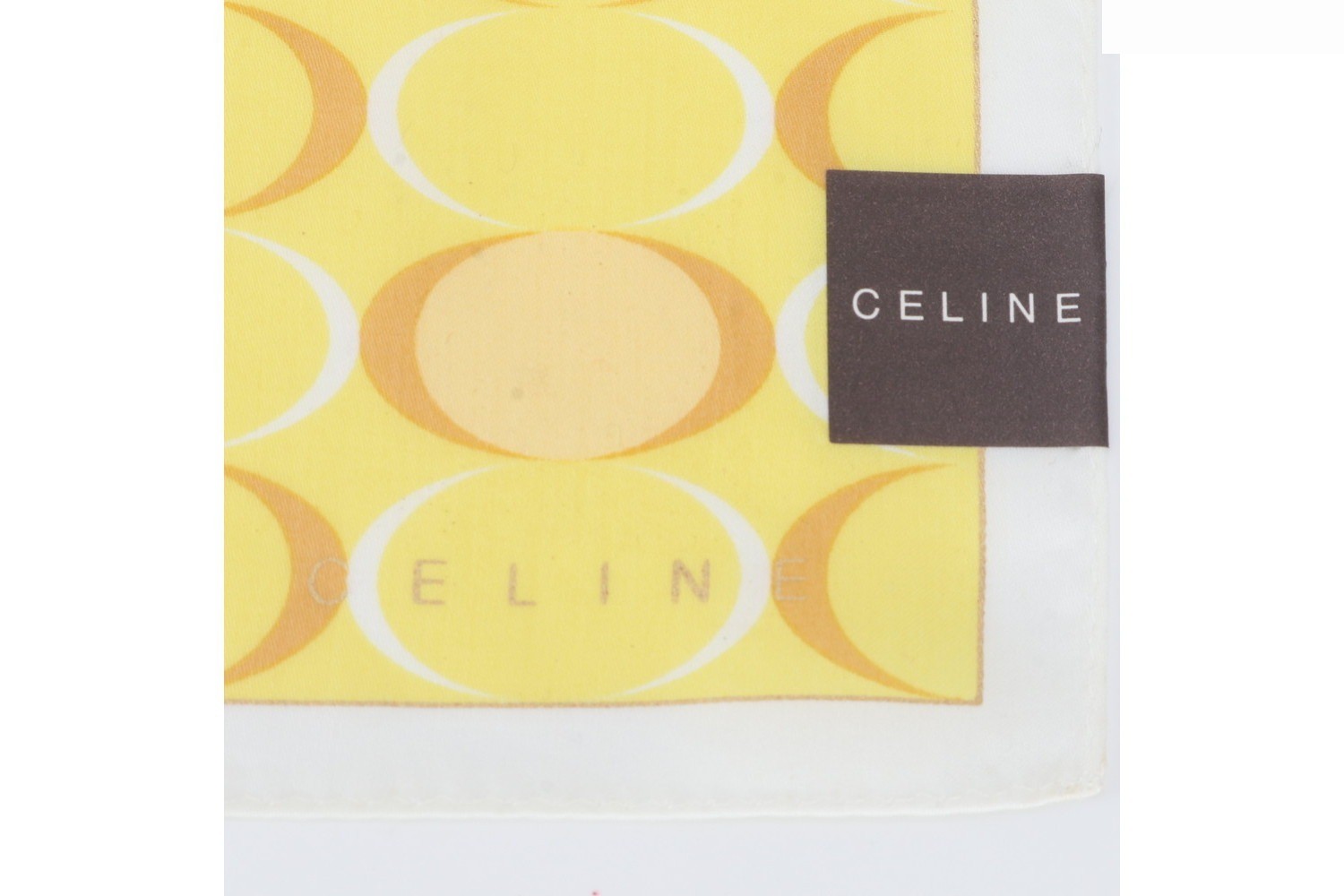 Other lines: Small items, accessories, scarves — view 6