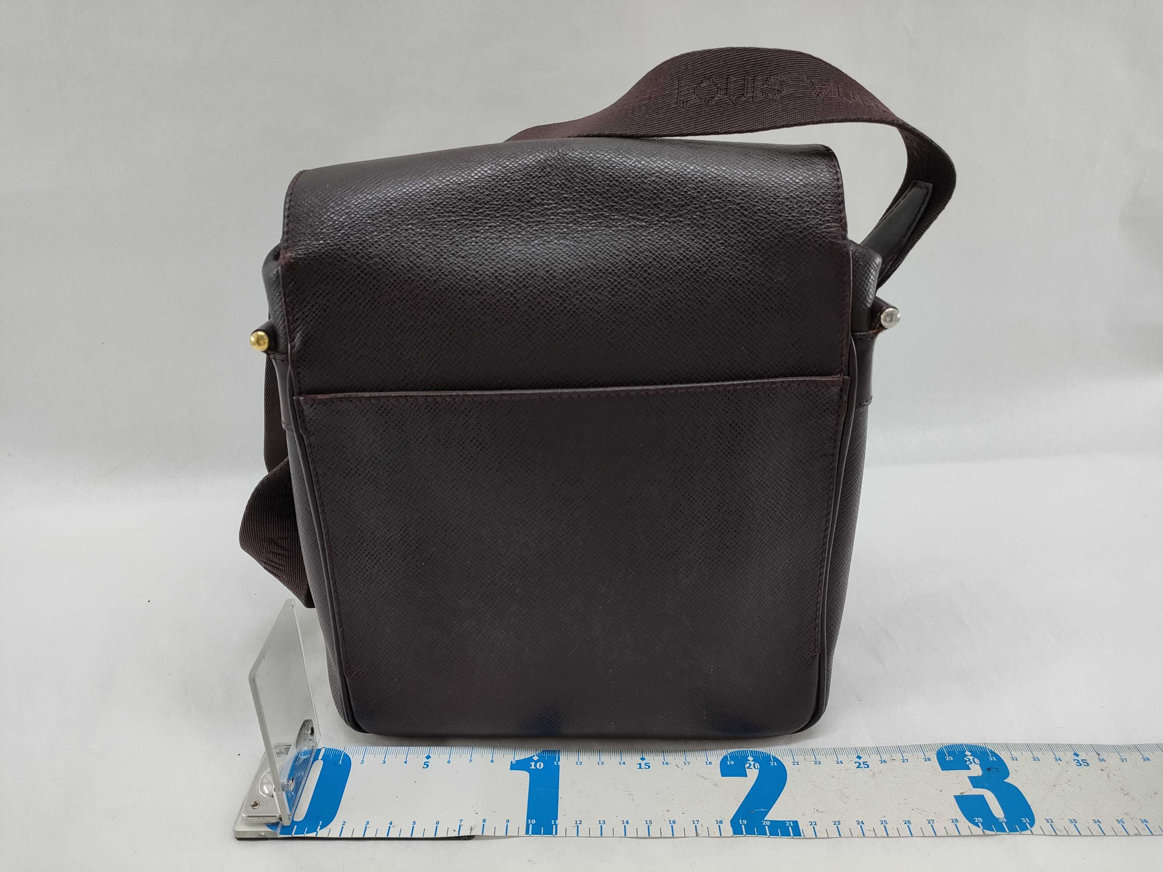 Taiga Shoulder Bag, Yaranga Acajou M30826 — view 2