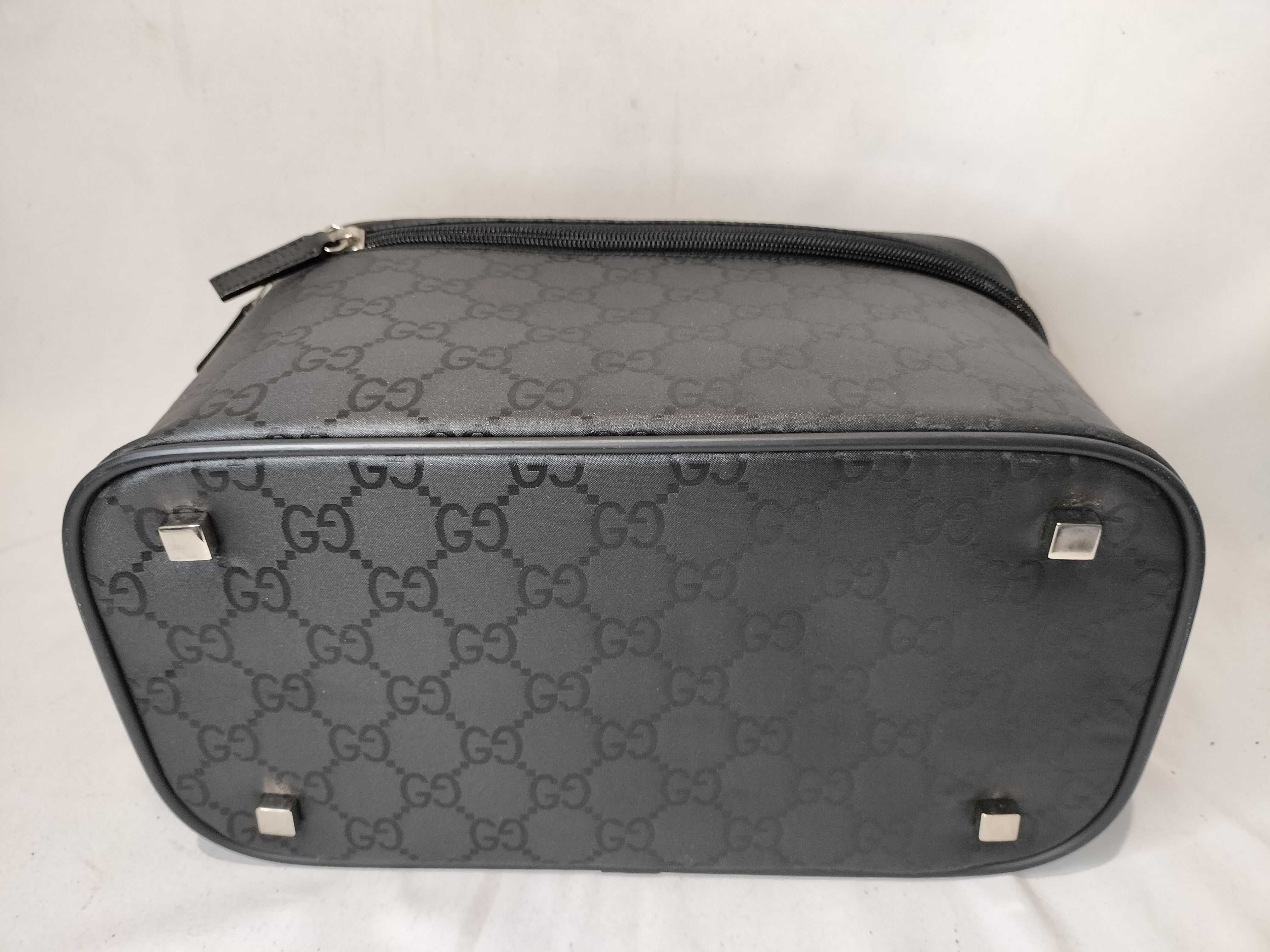 013-0081 Gucci Vanity Bag — view 7