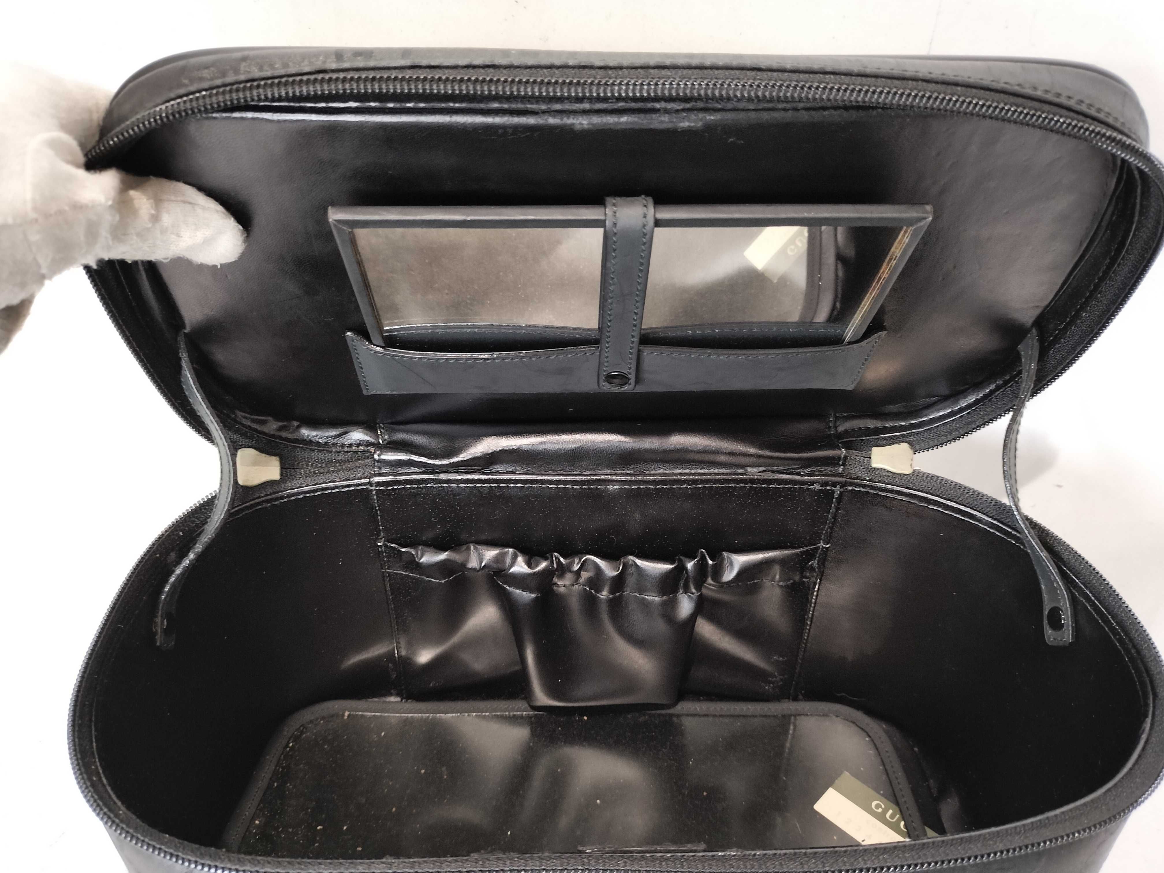 013-0081 Gucci Vanity Bag — view 9