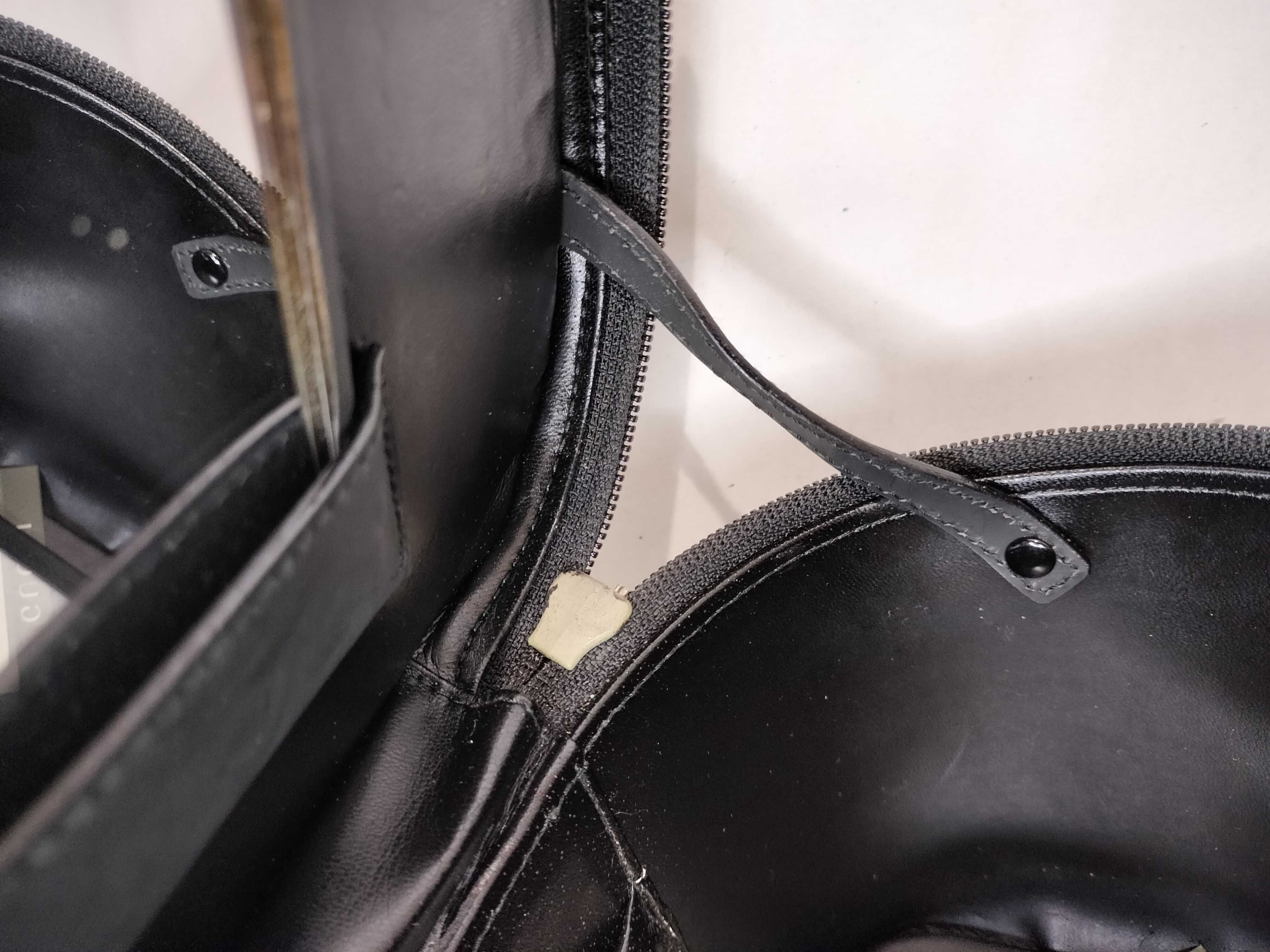 013-0081 Gucci Vanity Bag — view 10