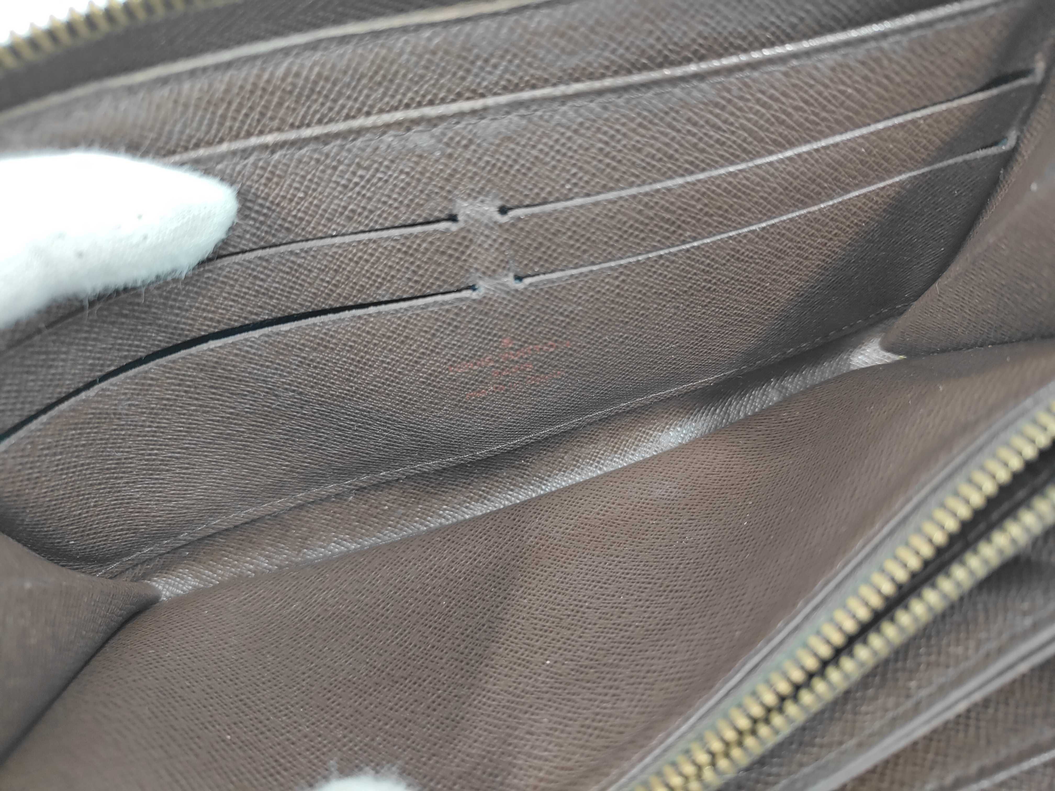 Damier Zippy Wallet — view 11