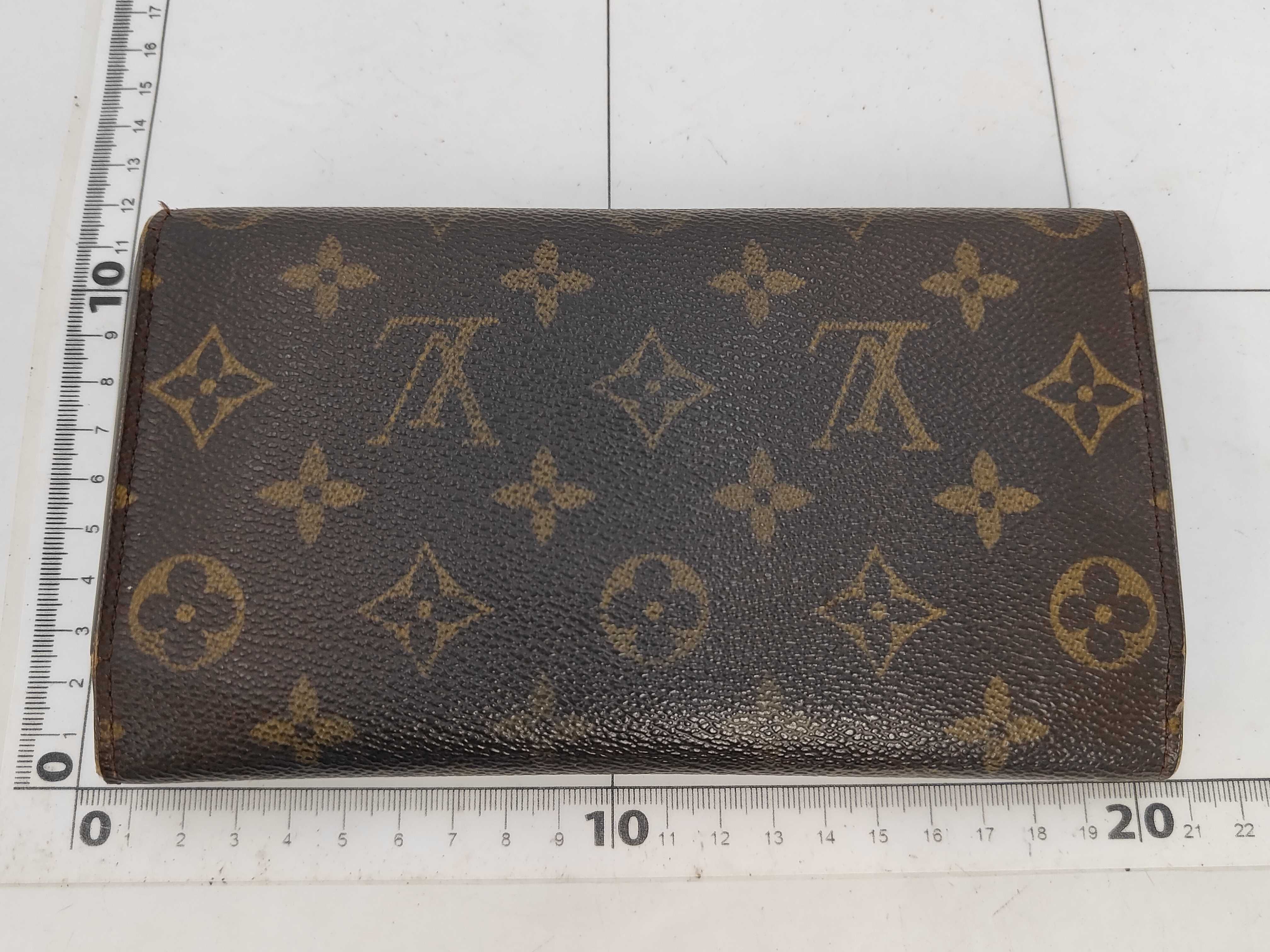 Monogram Louis Vuitton Monogram Portefeuille International TH0073 Wallet — view 2