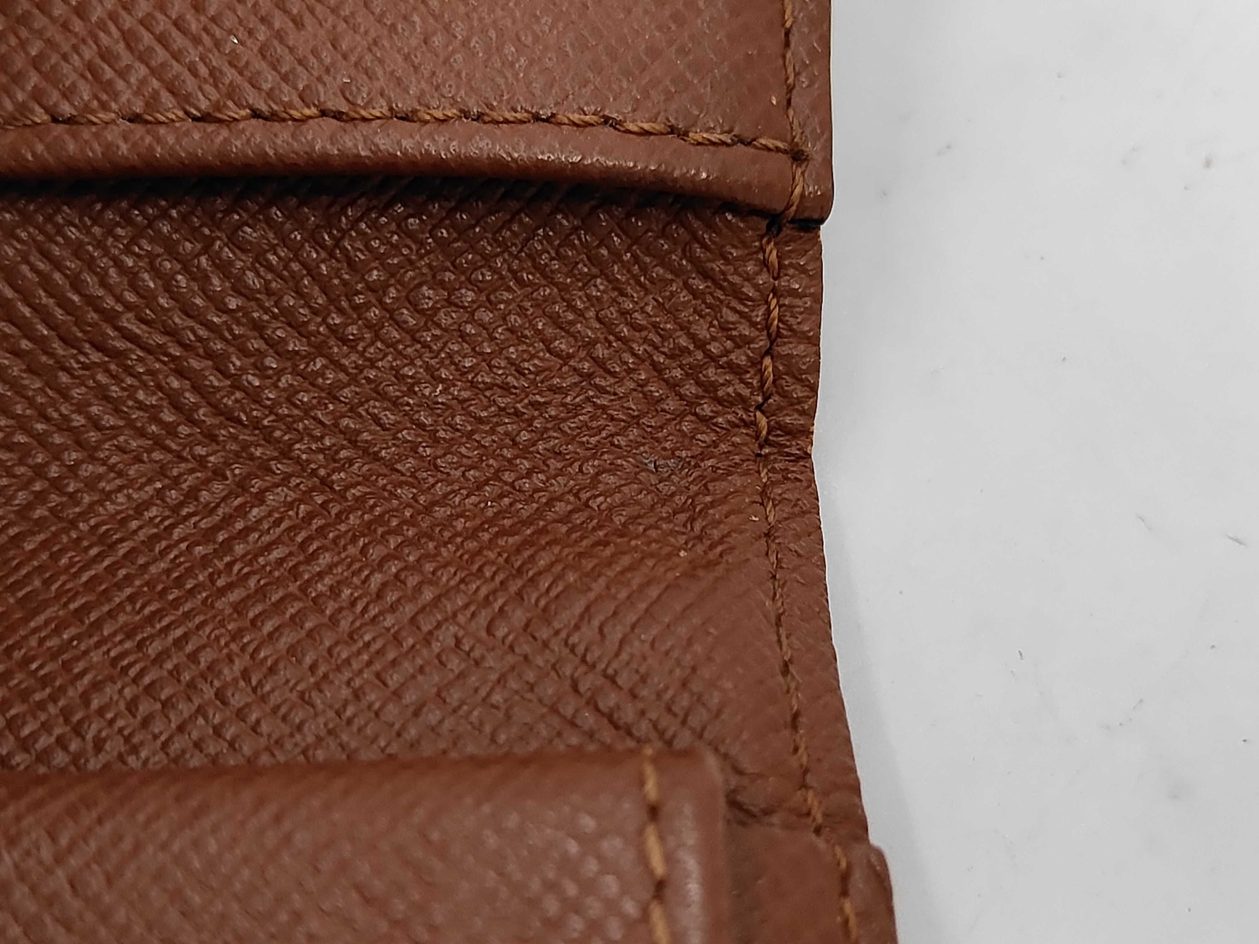 Monogram Louis Vuitton Monogram Portefeuille International TH0073 Wallet — view 9