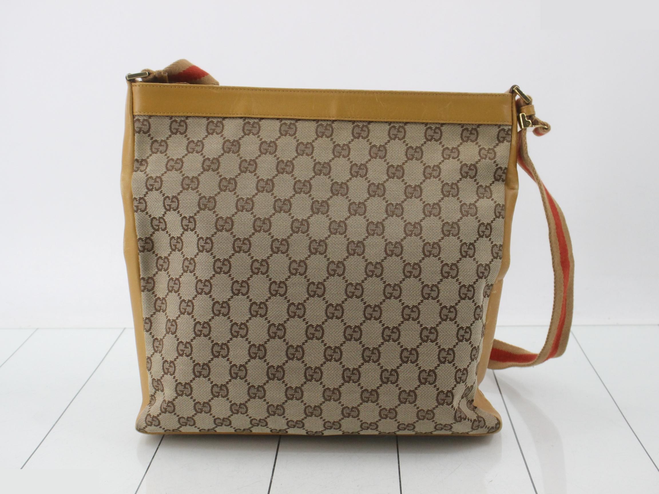 GG Canvas (Bag) - Shoulder Bag — view 2