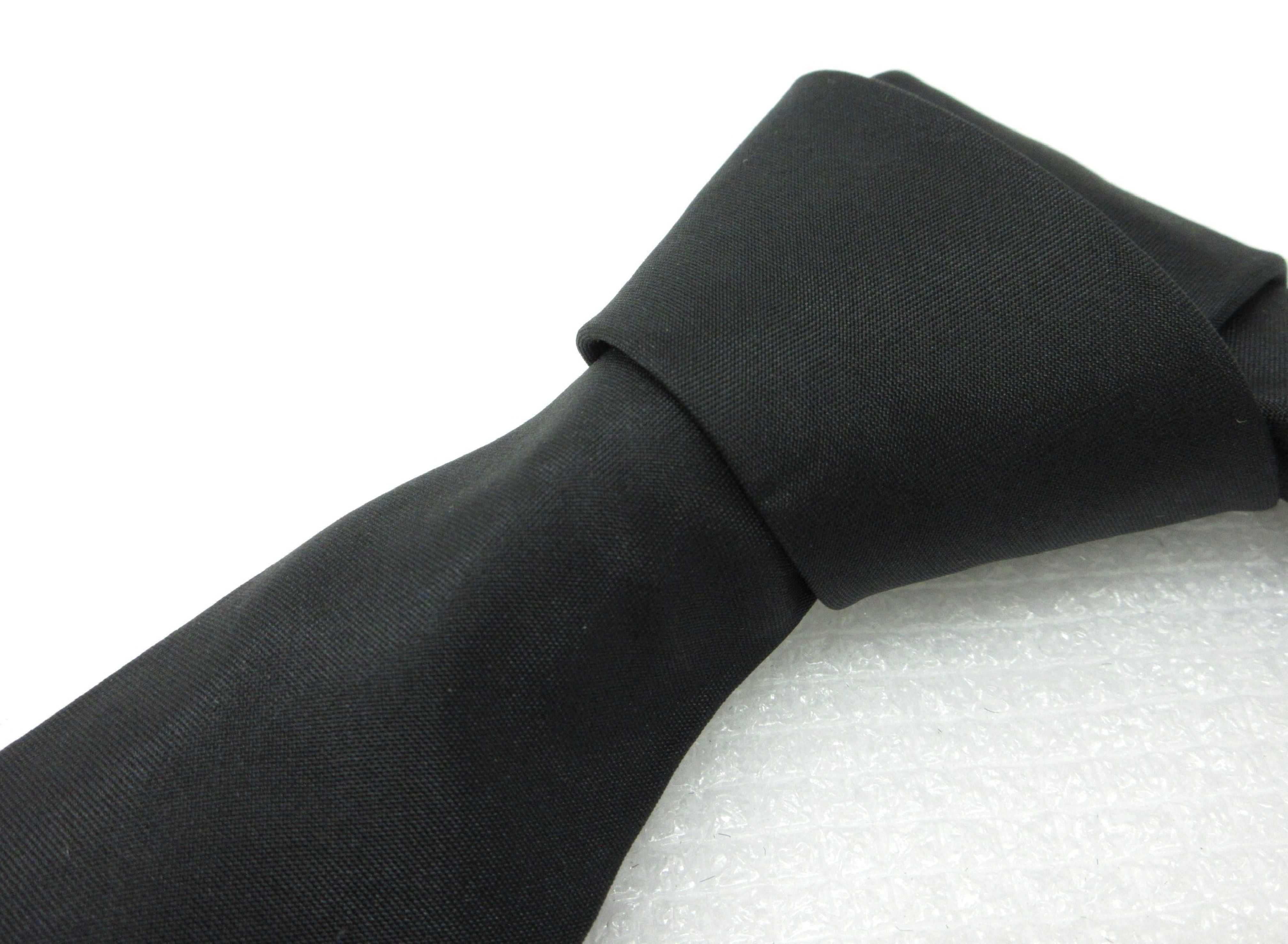 silk tie, black, other accessories. — view 3