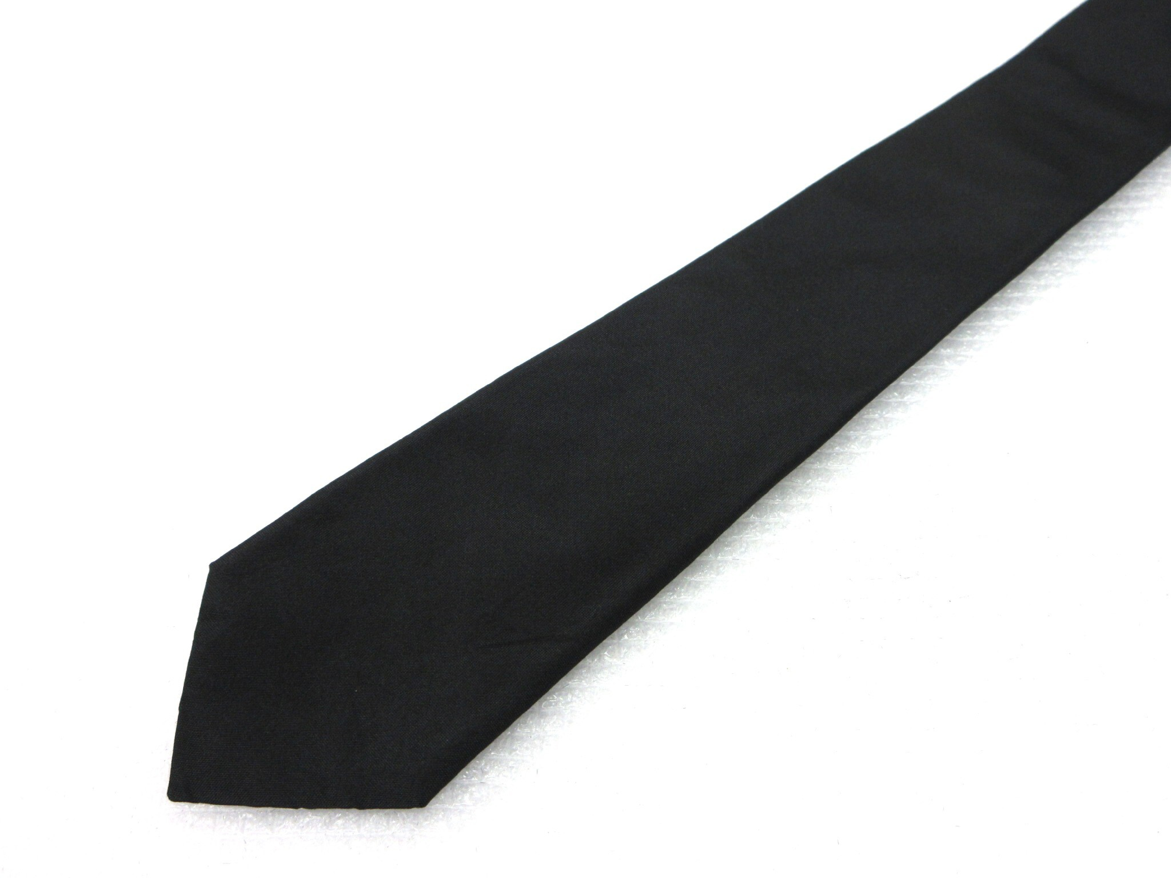 silk tie, black, other accessories. — view 4