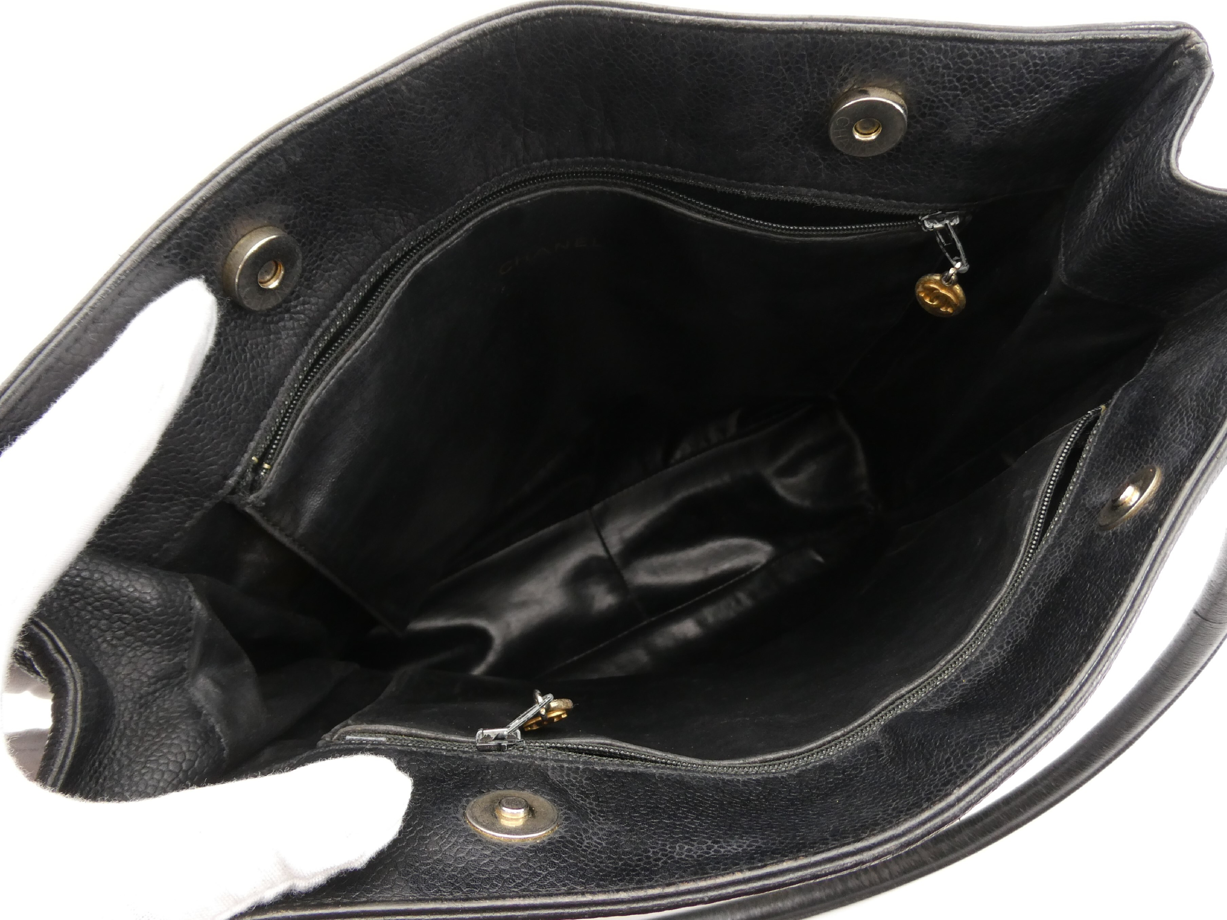 Caviar Skin Coco Mark Shoulder Bag — view 7