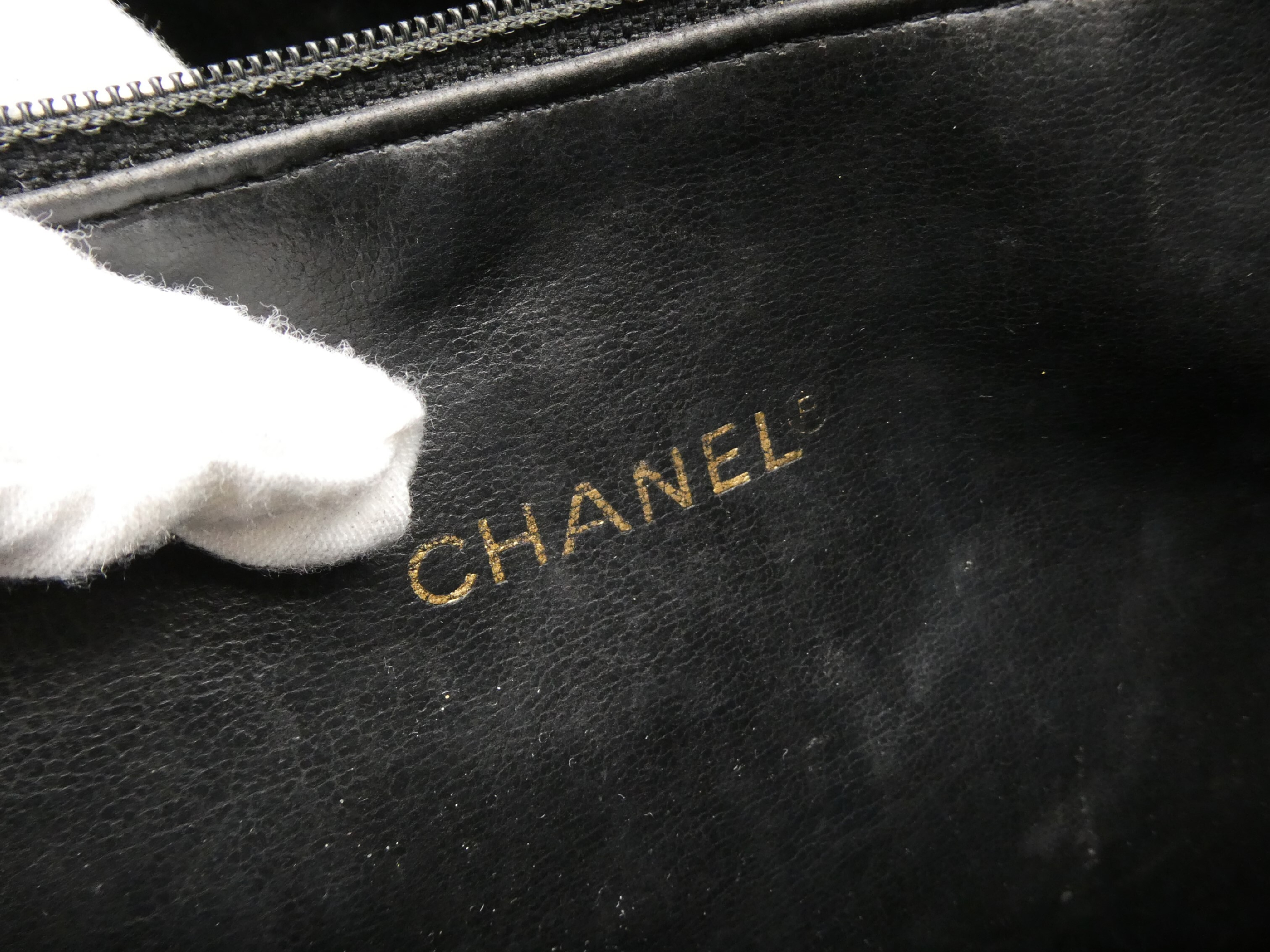 Caviar Skin Coco Mark Shoulder Bag — view 8