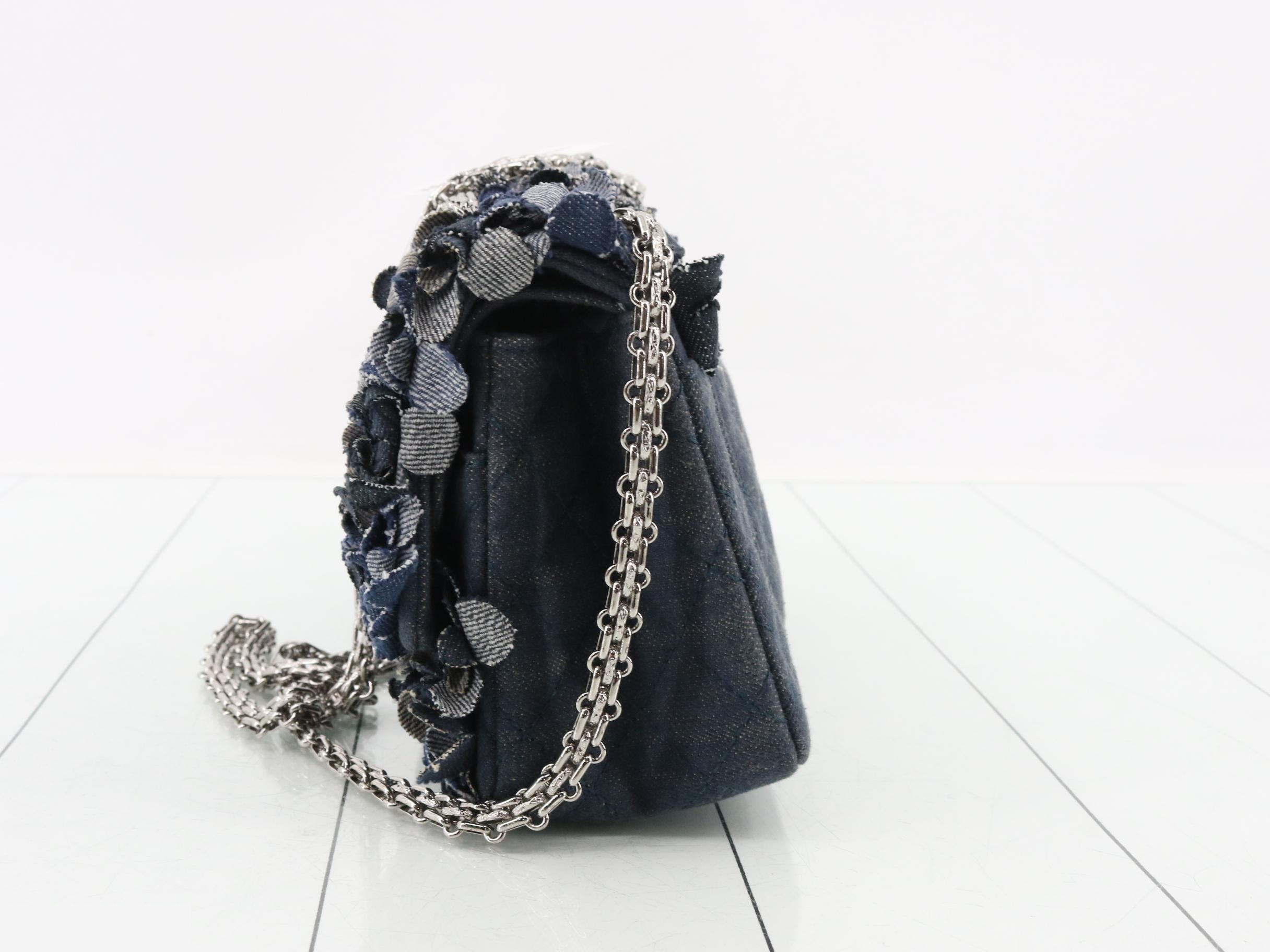 Camellia Denim 2.55 Chain Shoulder Bag — view 3