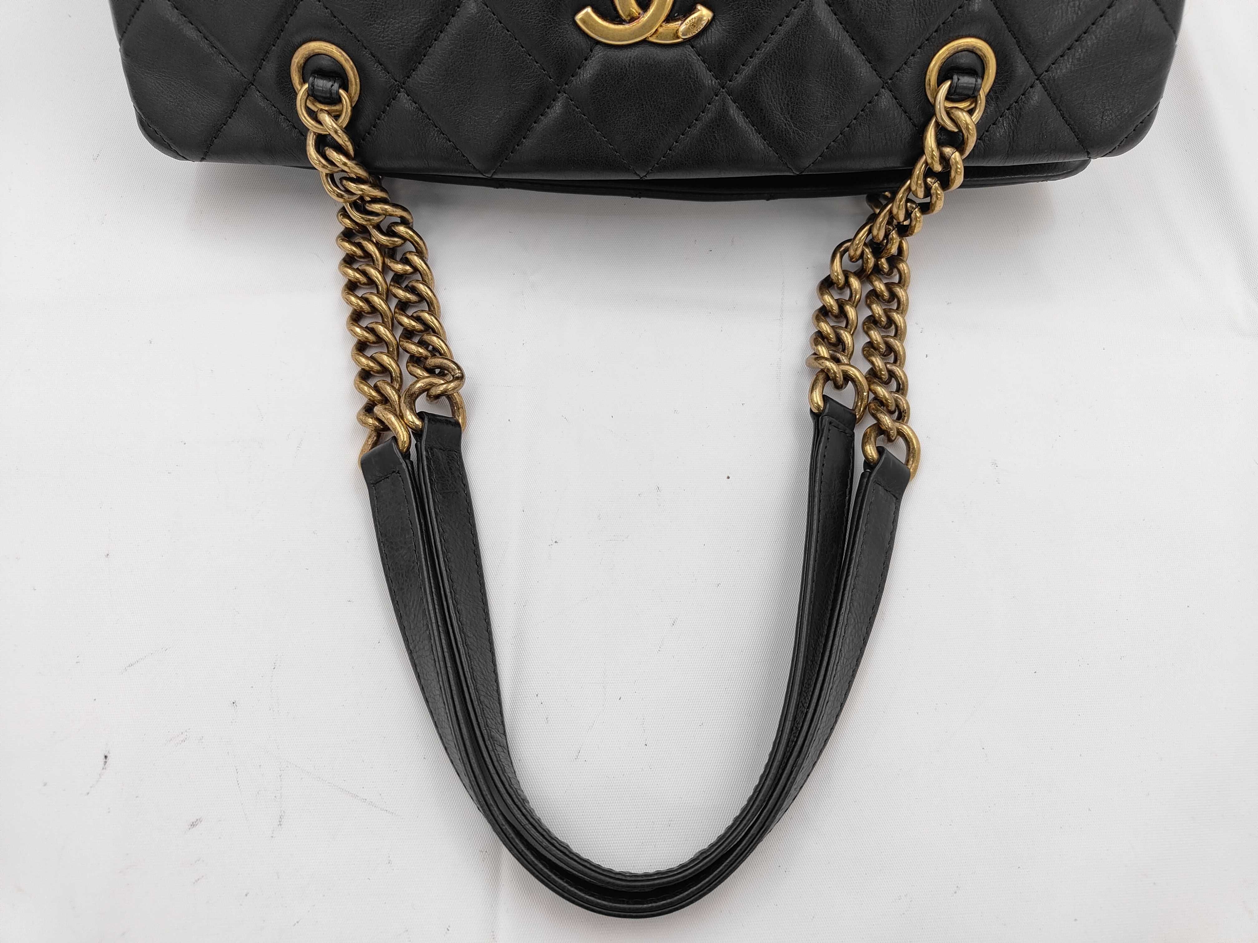Matelassé Chain Shoulder Bag — view 3