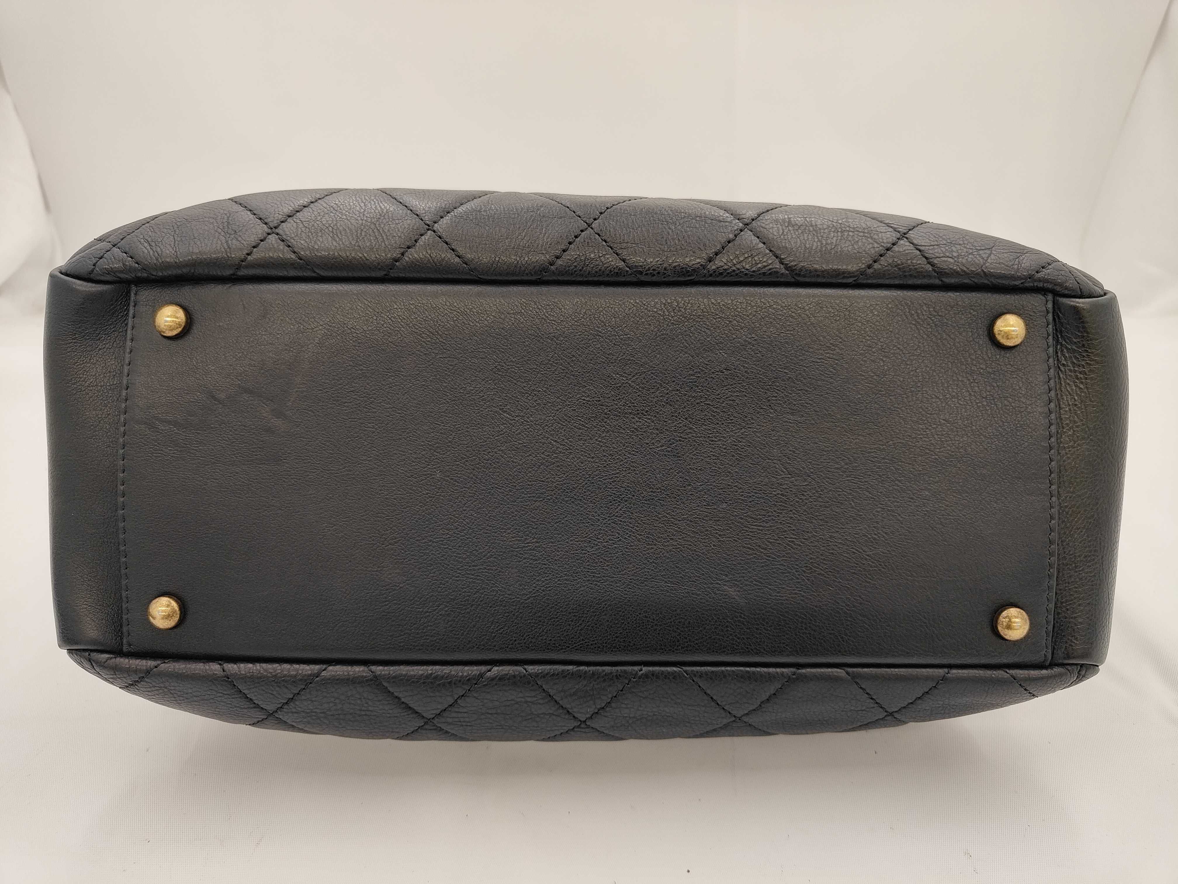 Matelassé Chain Shoulder Bag — view 5