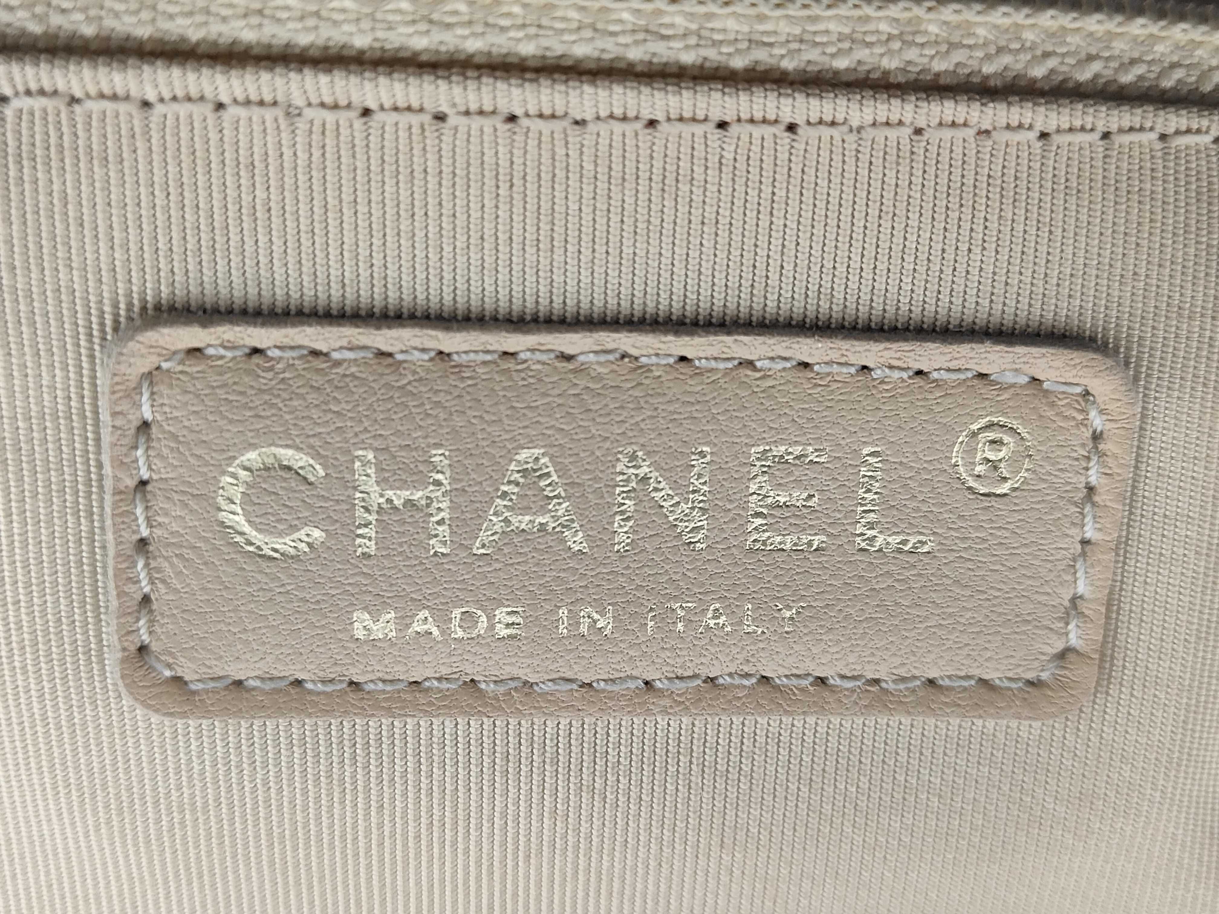 Matelassé Chain Shoulder Bag — view 10