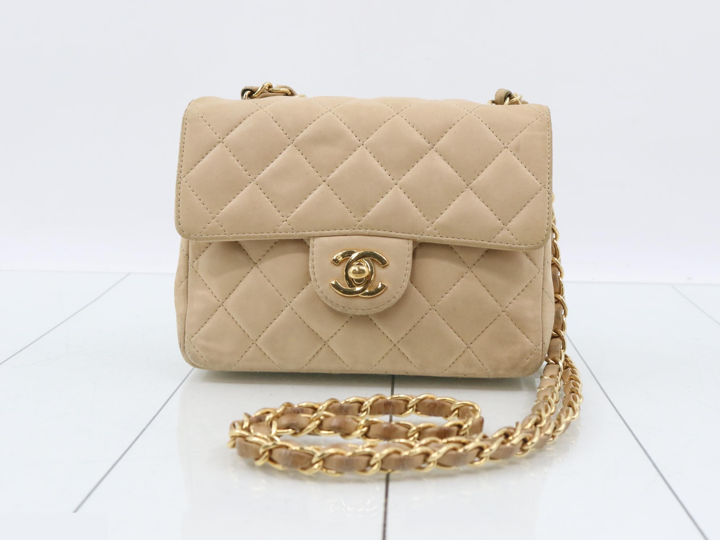Matelassé Shoulder Bag