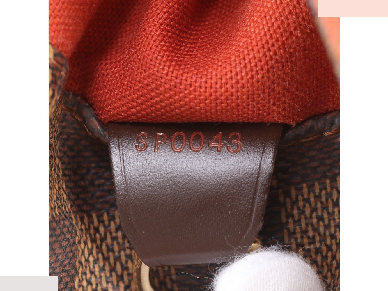Damier Bastille N45258 Leather Shoulder Bag (Crossbody) — view 9