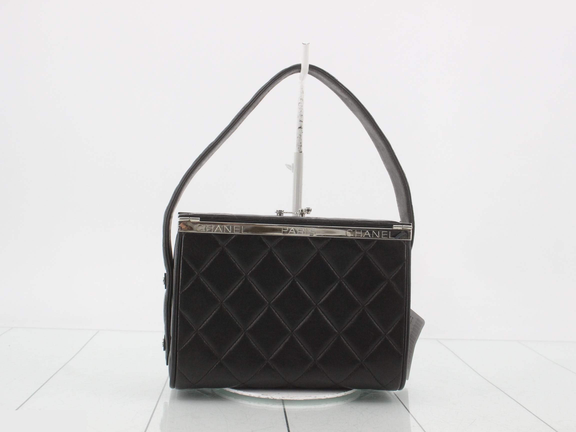 Matelassé (bag) - handbag — view 2