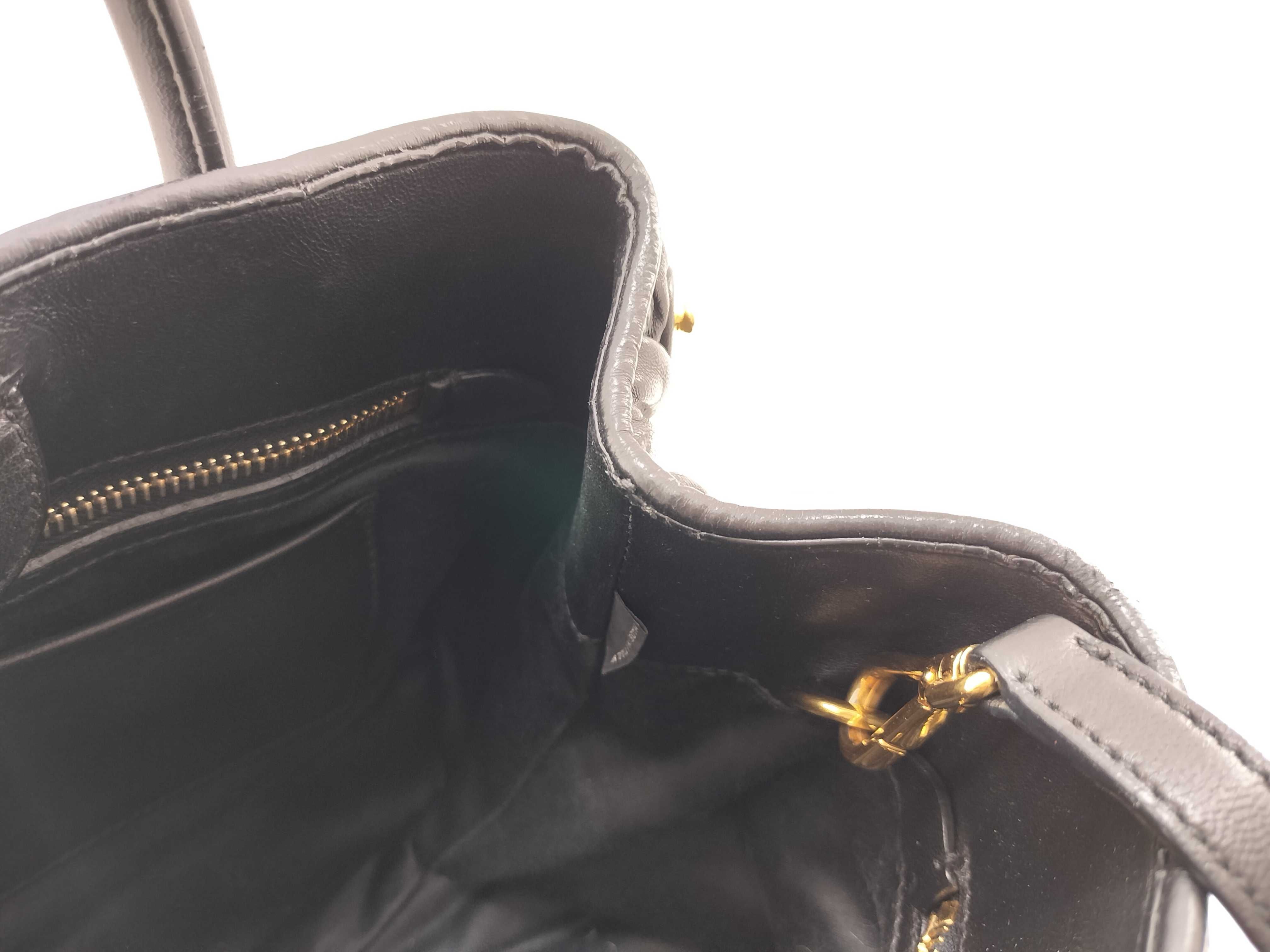 Matelassé Leather Handbag Shoulder Bag Black Serial Handbag — view 11