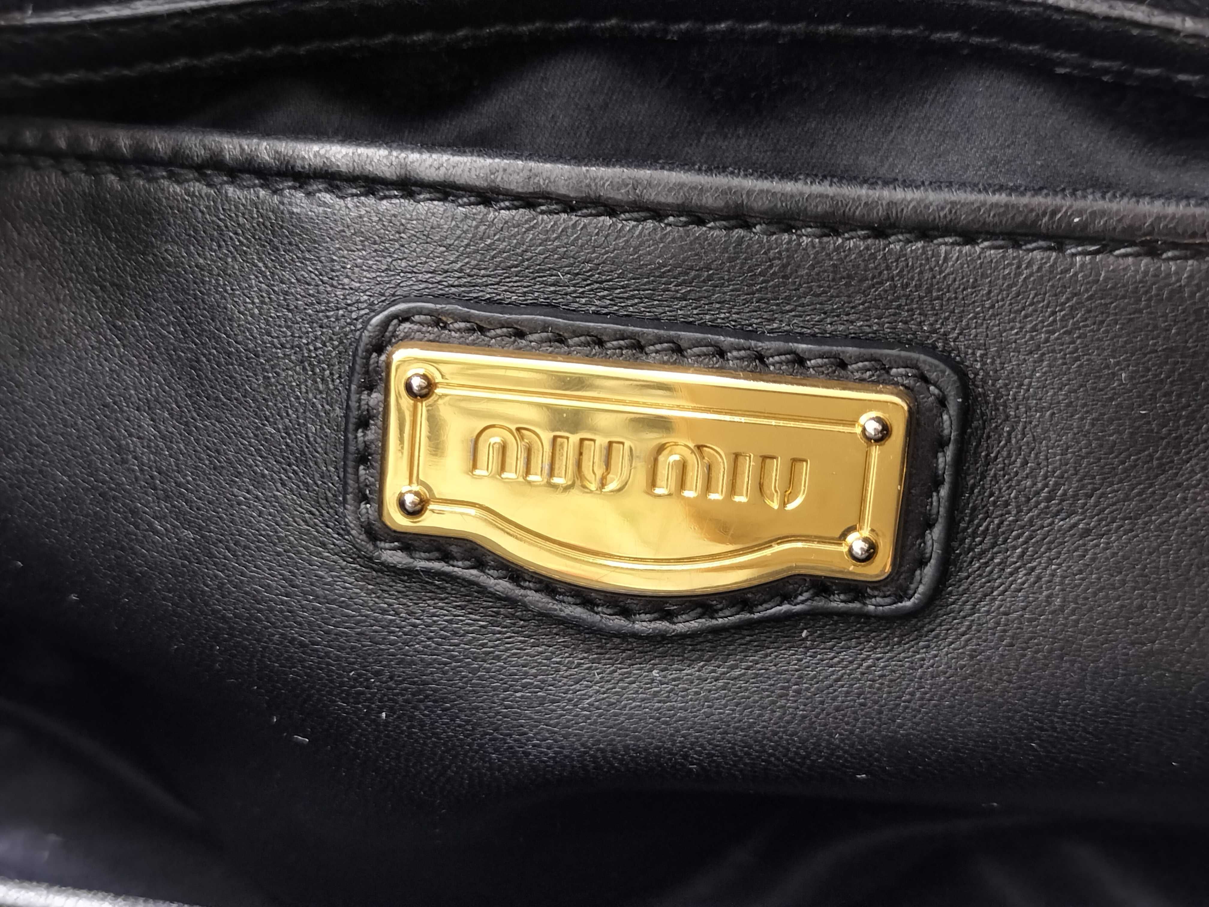 Matelassé Leather Handbag Shoulder Bag Black Serial Handbag — view 13