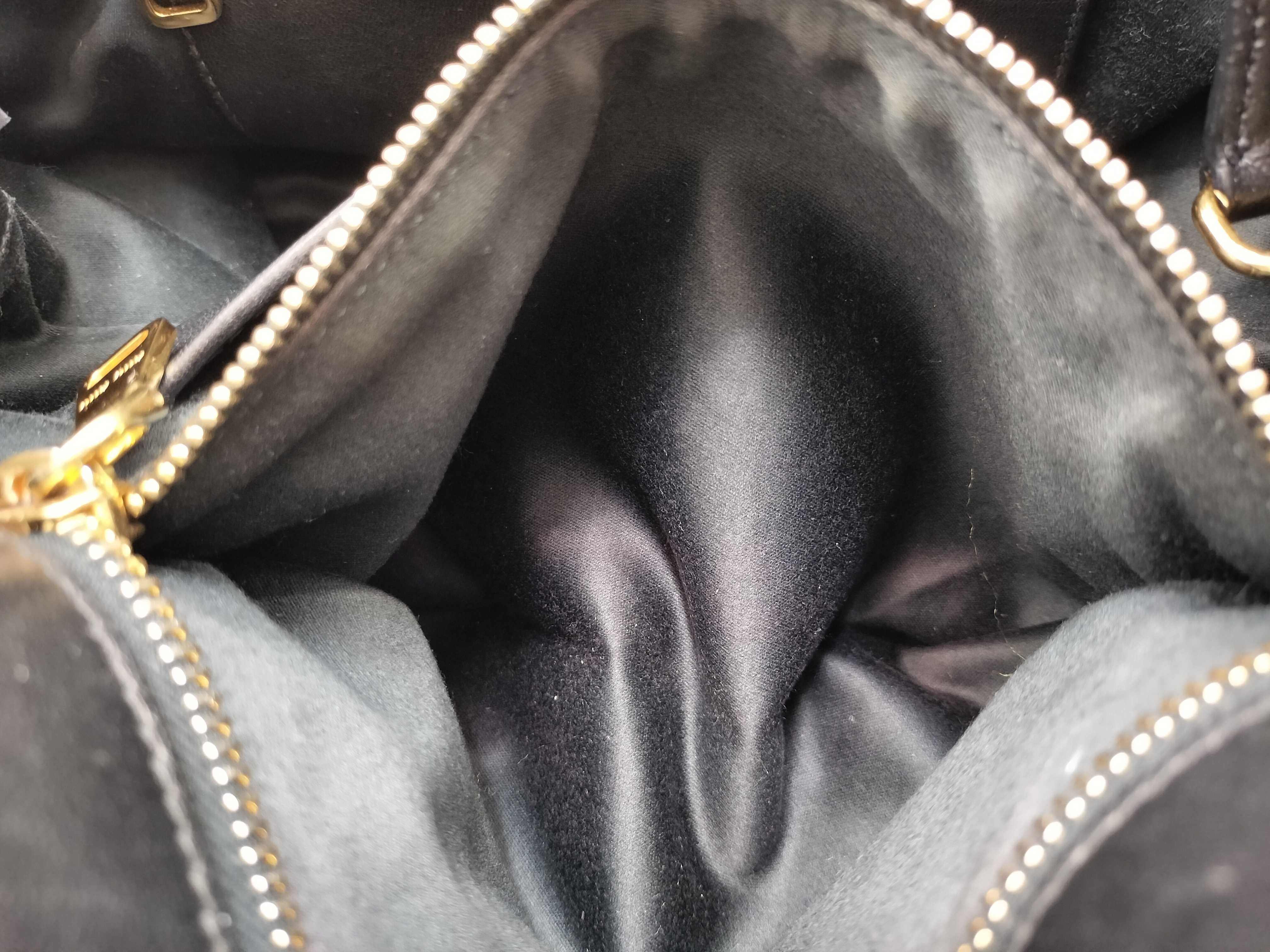 Matelassé Leather Handbag Shoulder Bag Black Serial Handbag — view 14