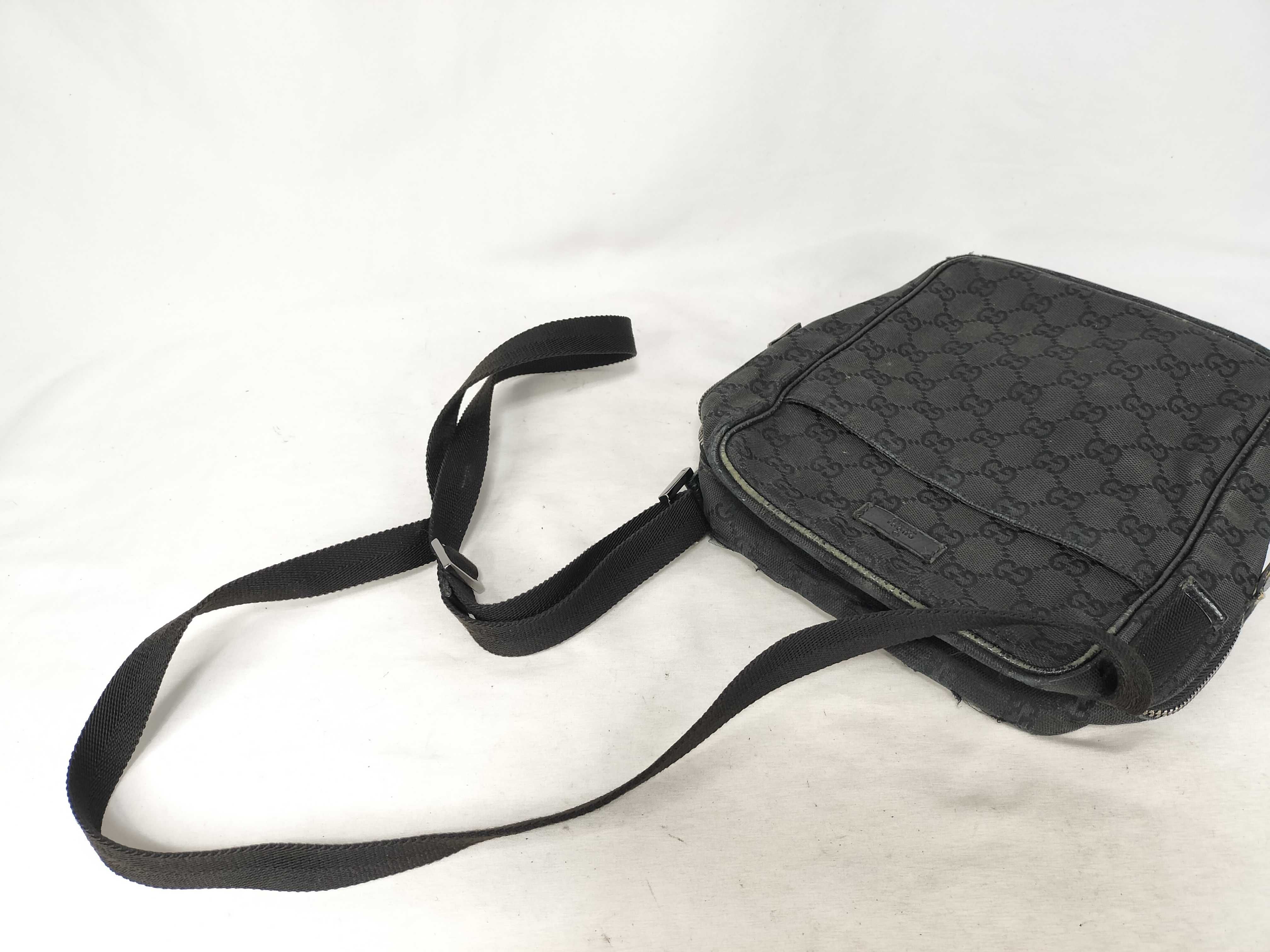 GG Canvas Shoulder Bag 122759 3444 — view 3