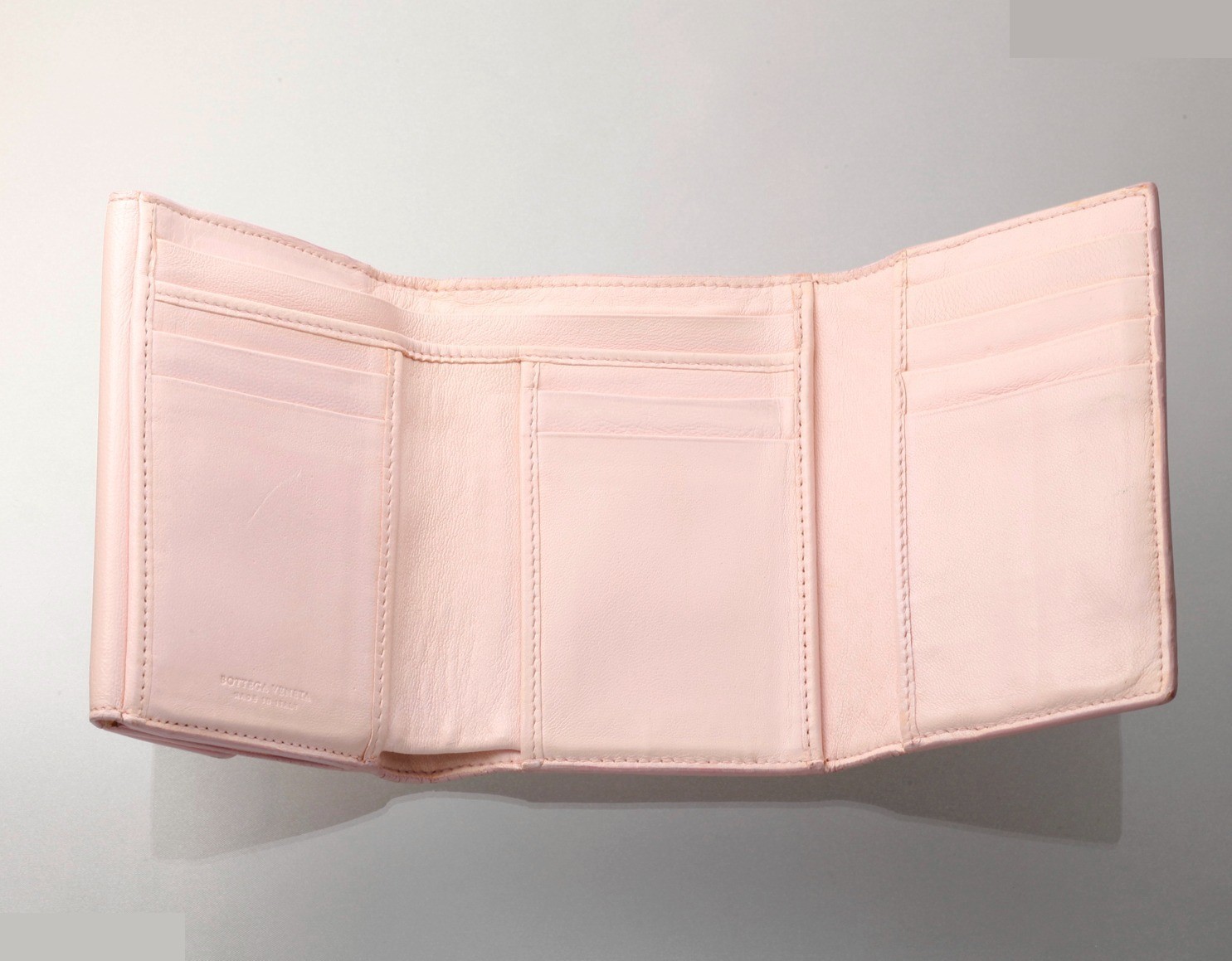Intrecciato (bags) and wallets — view 3