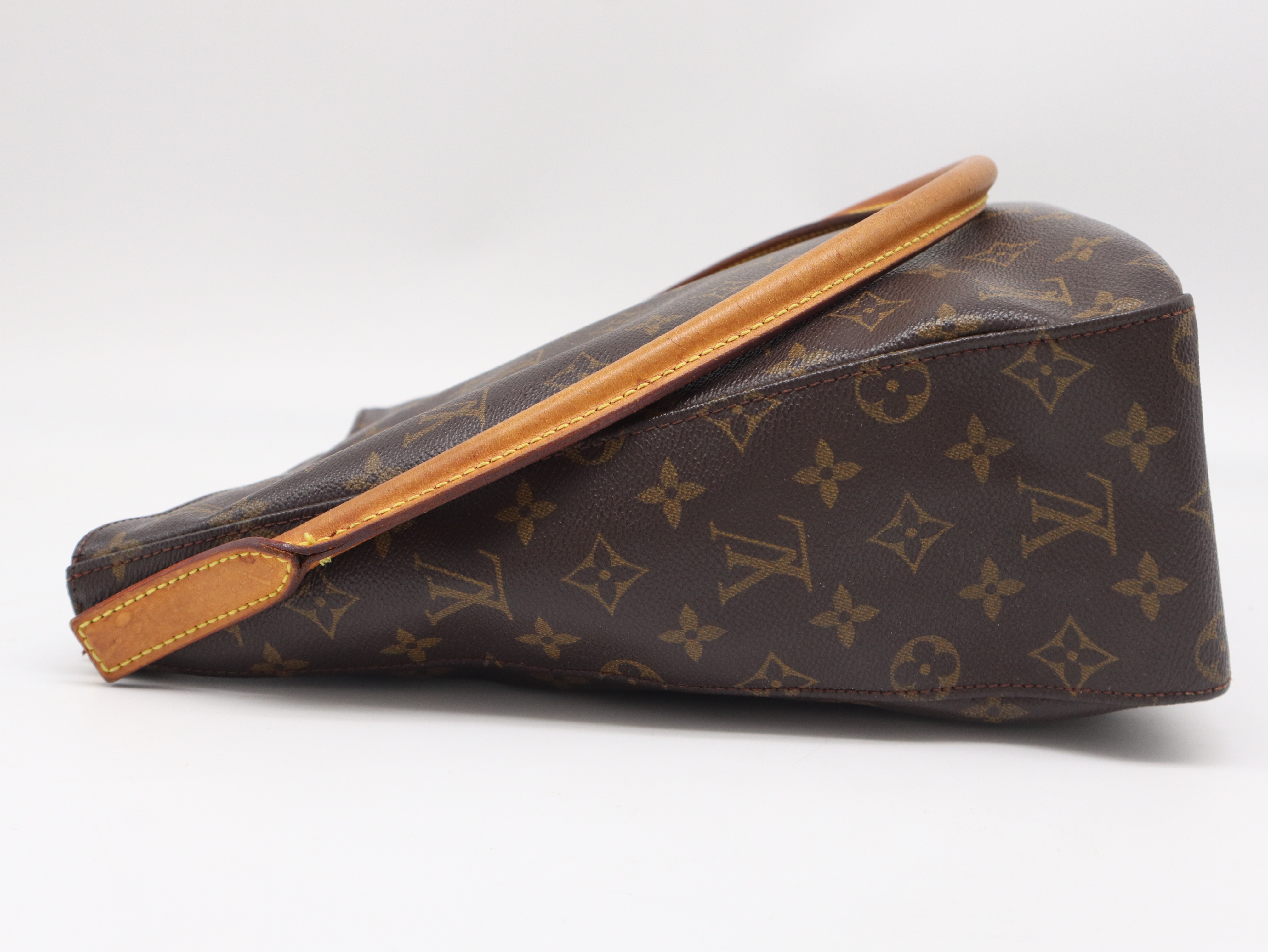 M51145 Monogram Looping GM Shoulder Bag — view 3